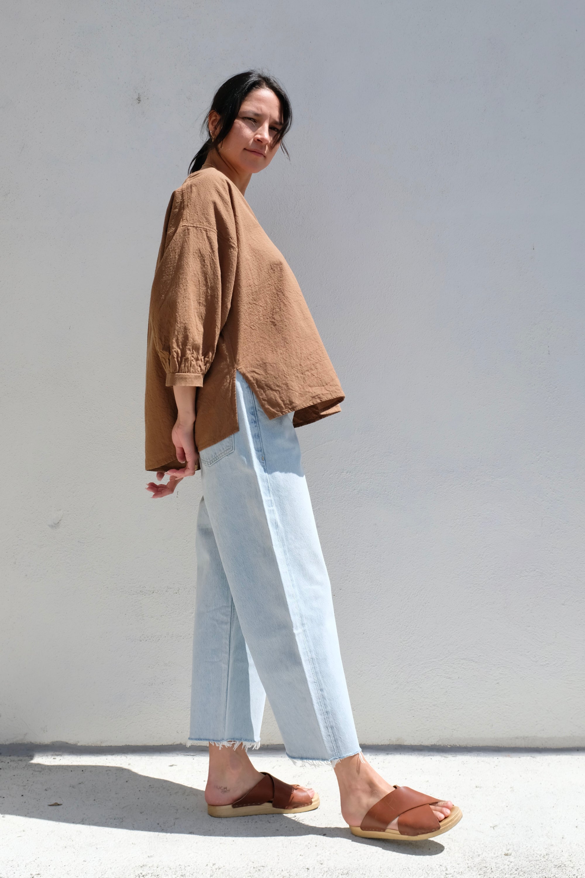Wol Hide Woven Popover / Sepia