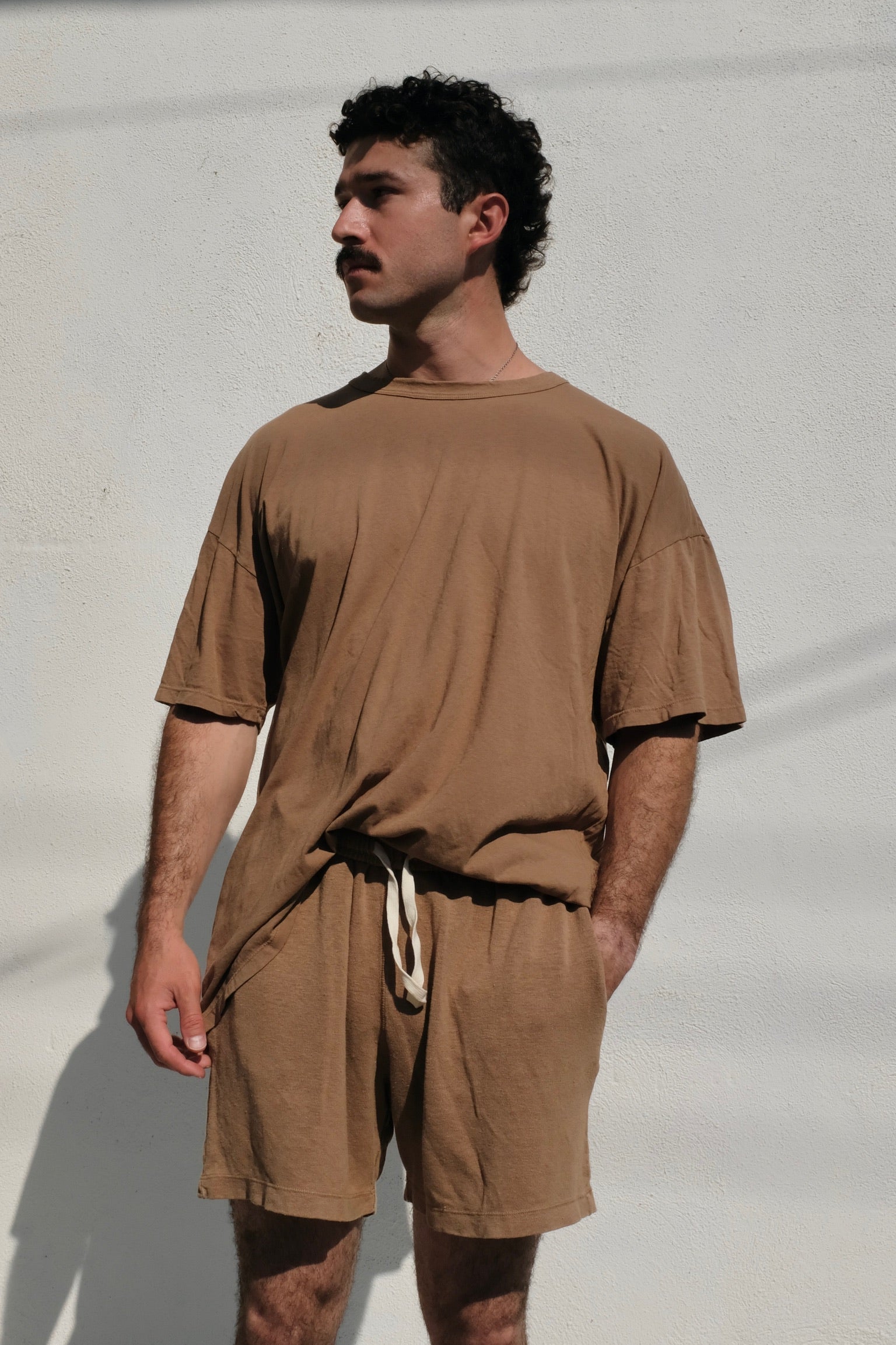 Index Oversized Tee / Coyote