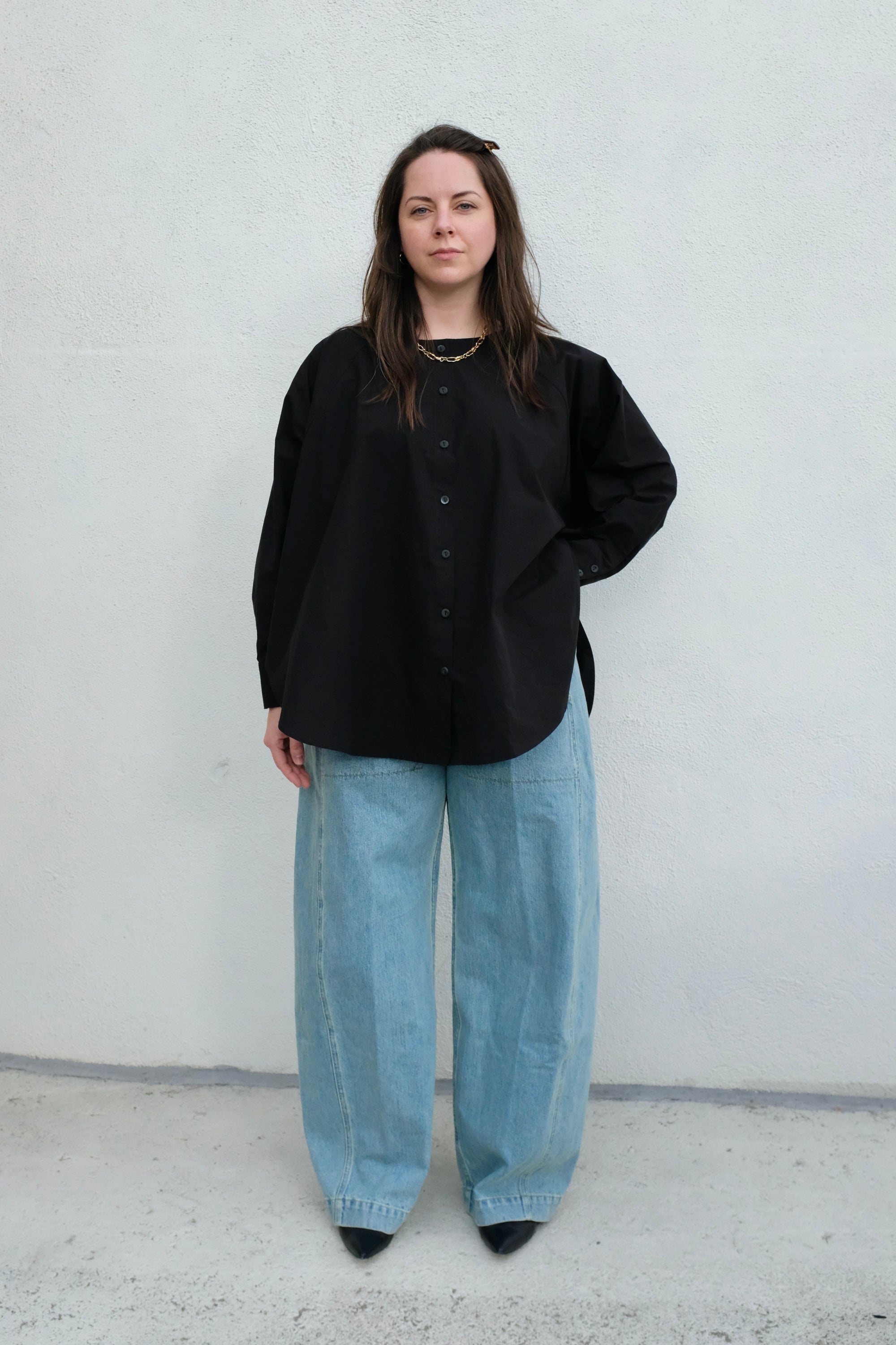 Modern Weaving Almond Bateau Button Up / Black