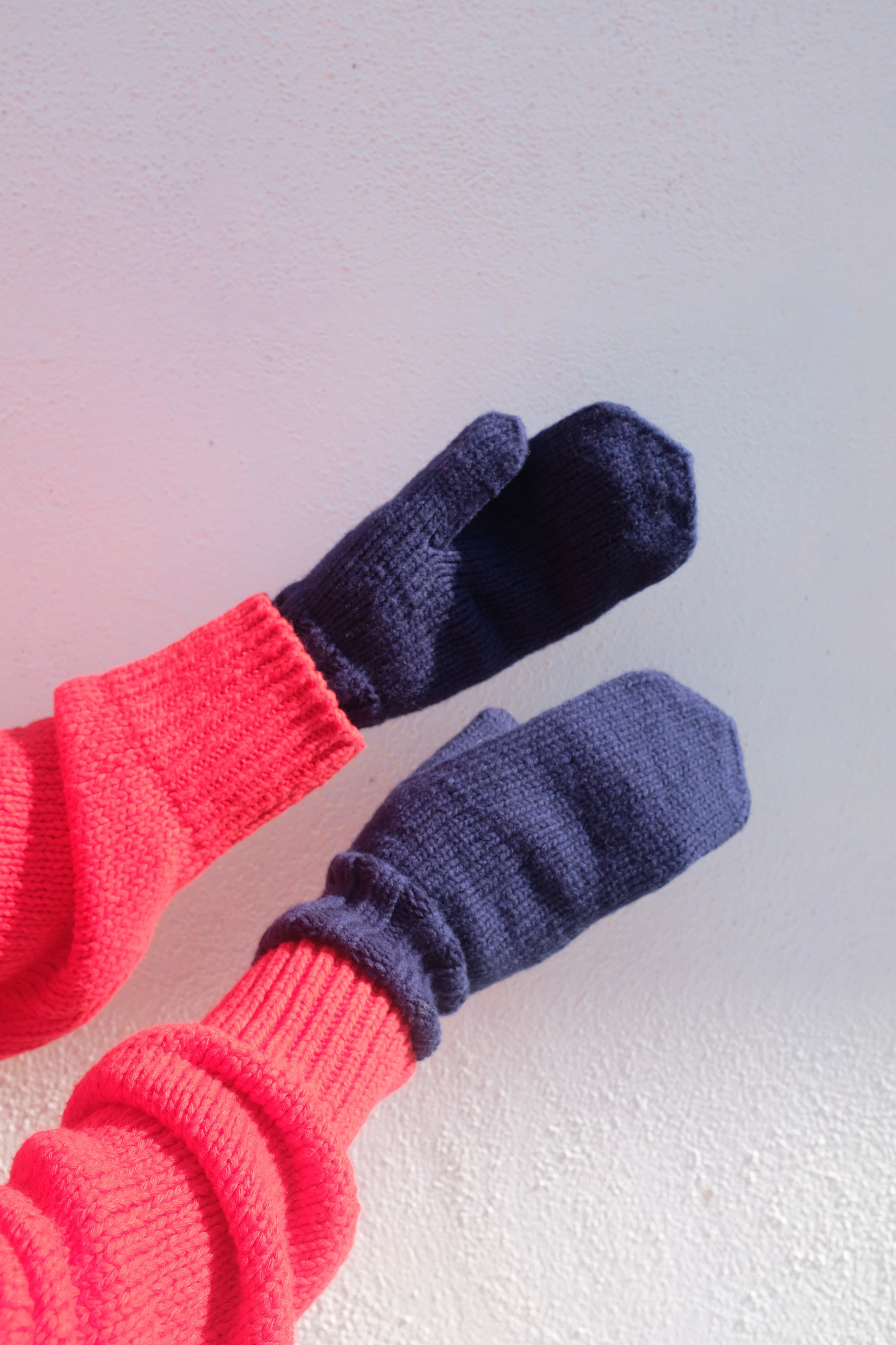 Merino Handknit Mittens / Space Blue