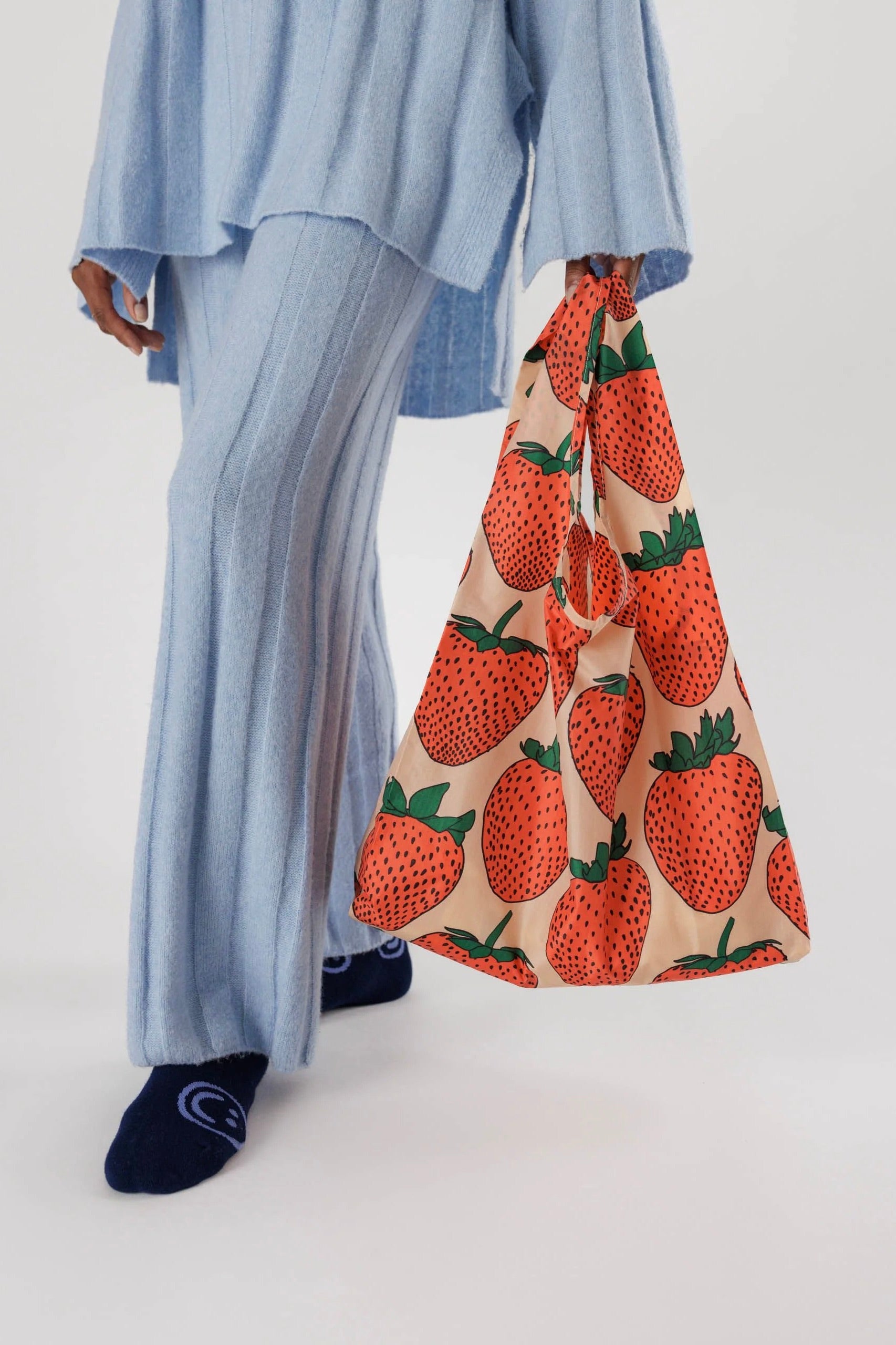 BAGGU Standard Shopper / Strawberry