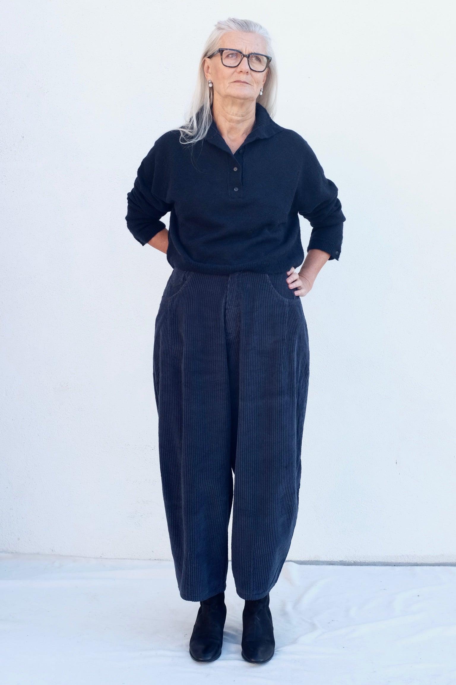 Cordera Corduroy Baggy Pants / Dark Navy