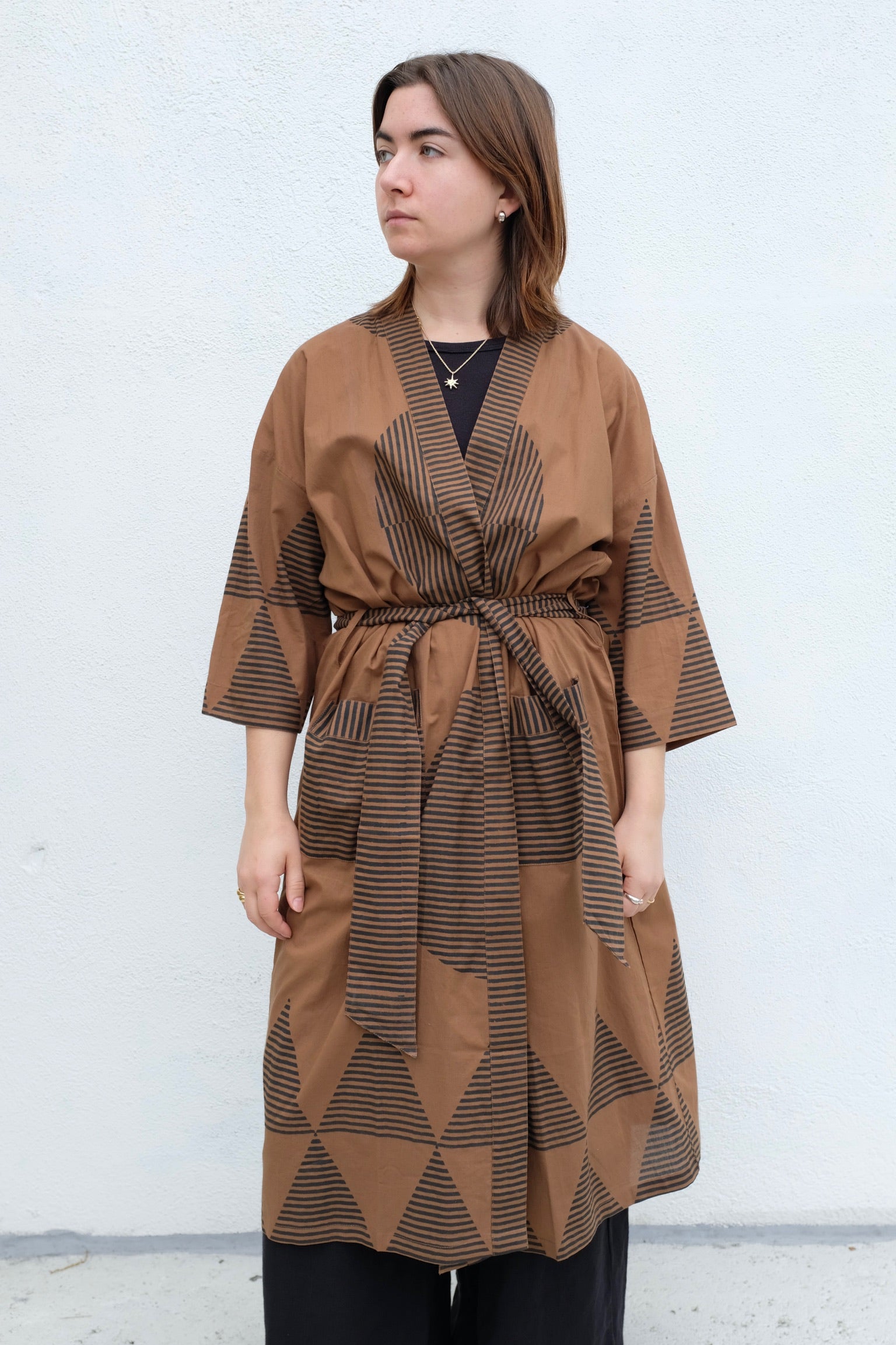 Block Shop Temple Robe / Walnut