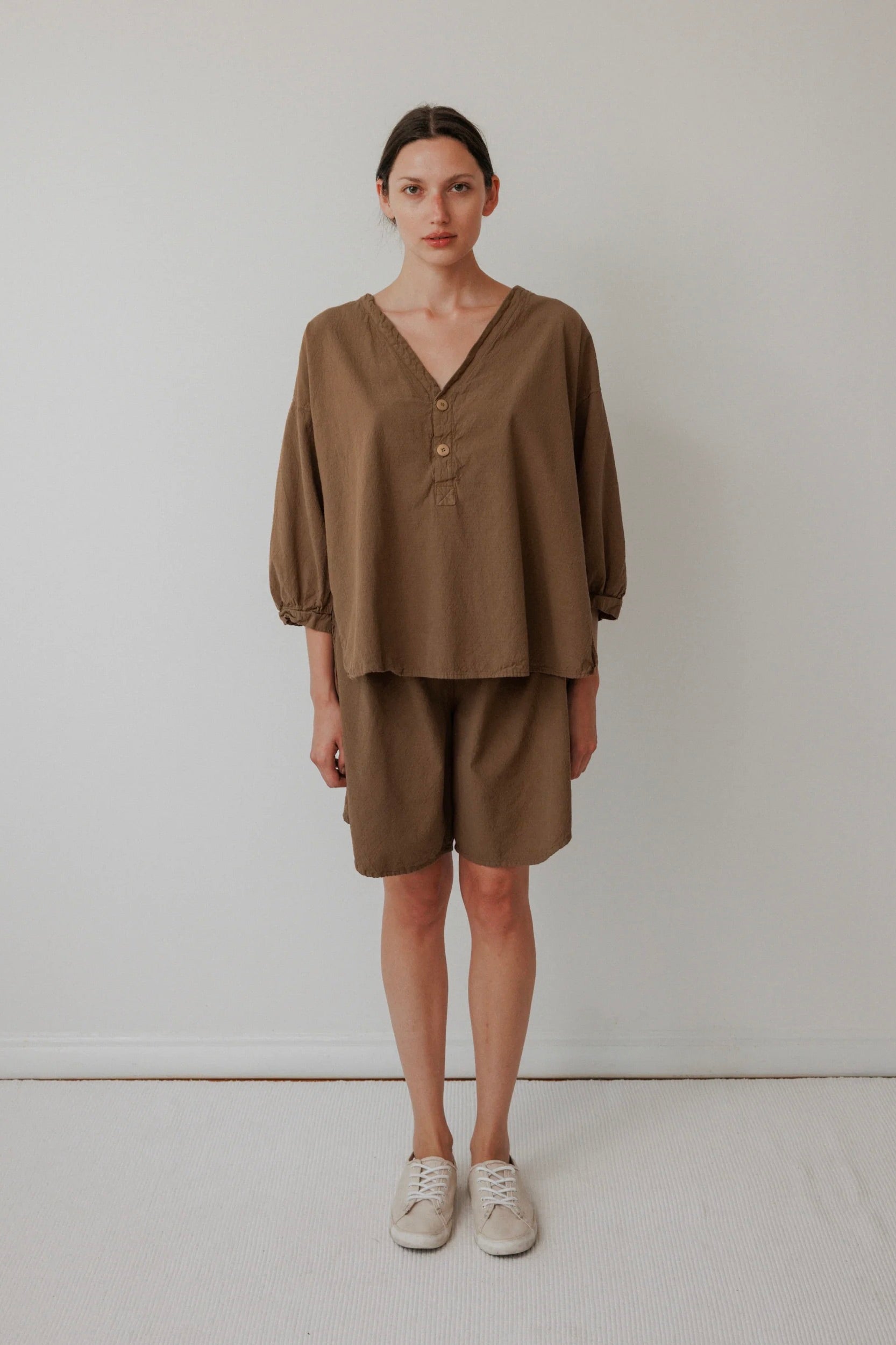 Wol Hide Woven Popover / Sepia