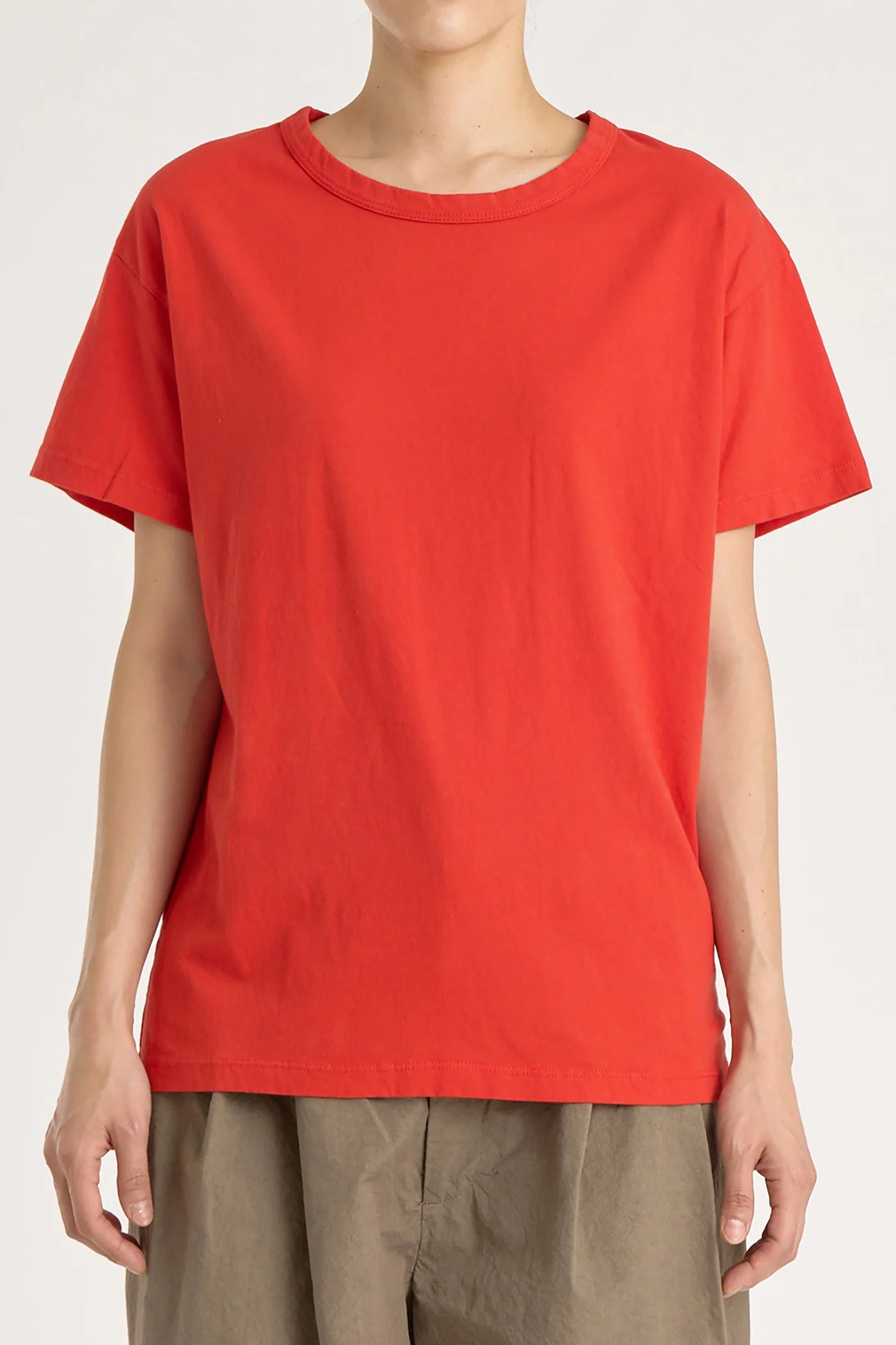 Black Regular Short Sleeve Tee / Red