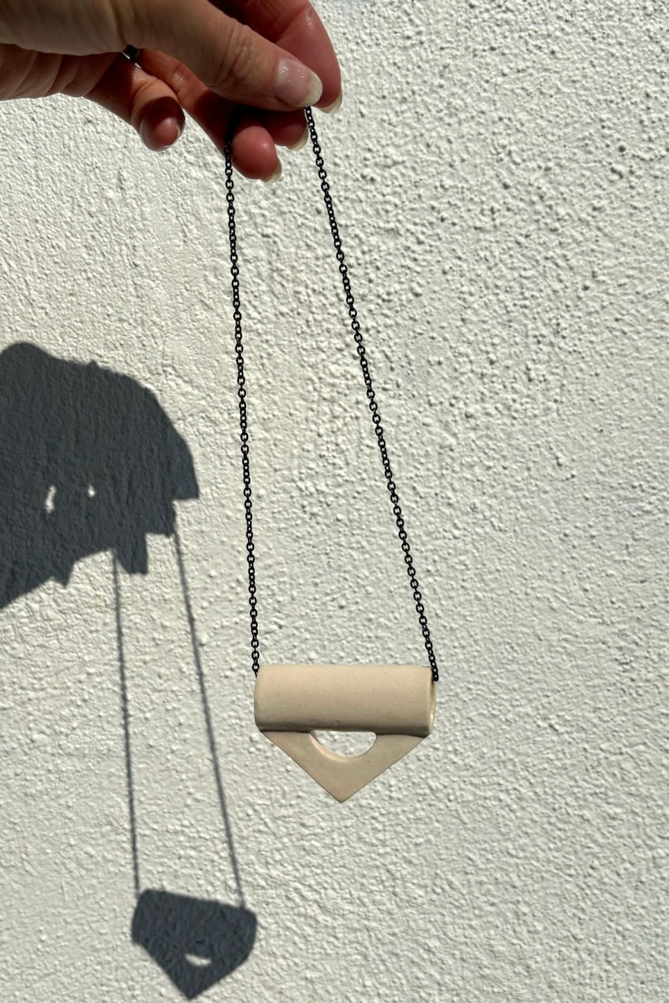 Collar Necklace / Cream