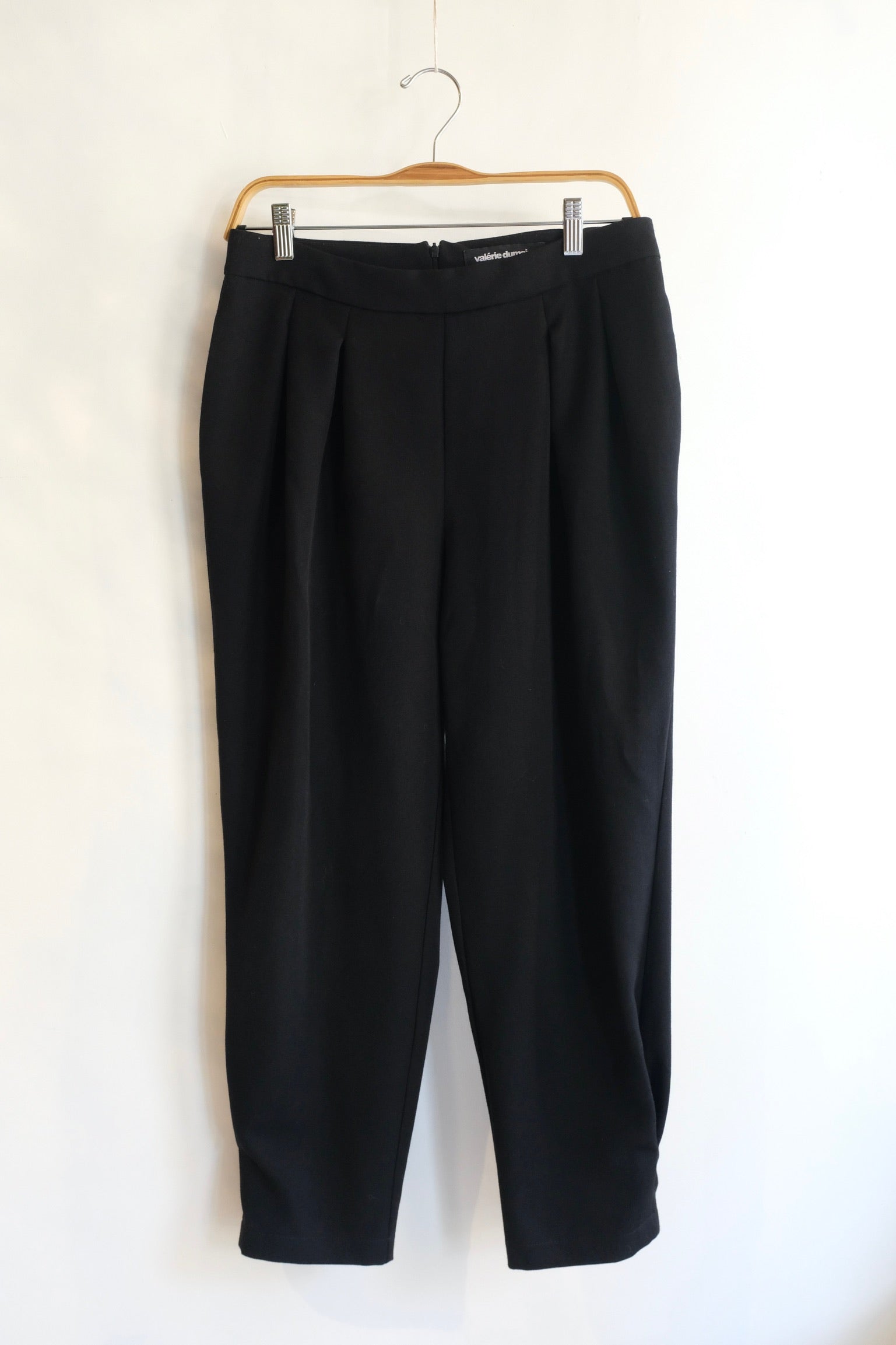 Pre-loved / Valerie Dumaine Pleated Black Pant / Size Medium