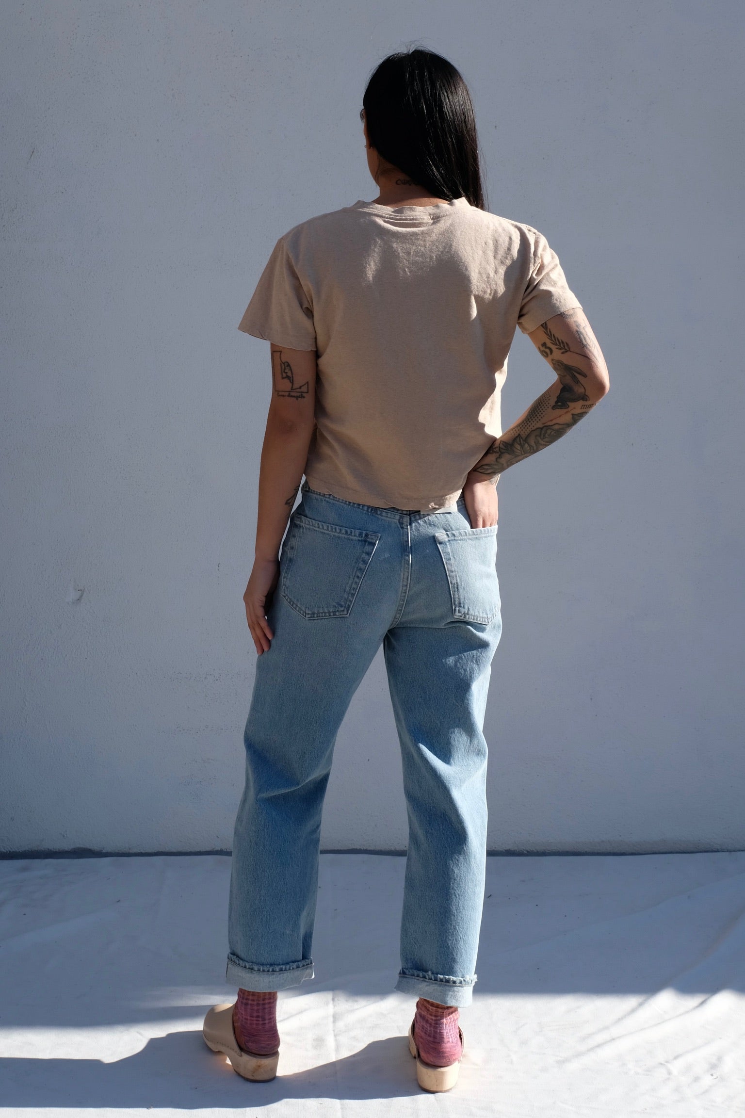 Cropped Lorel Tee / Oat Milk