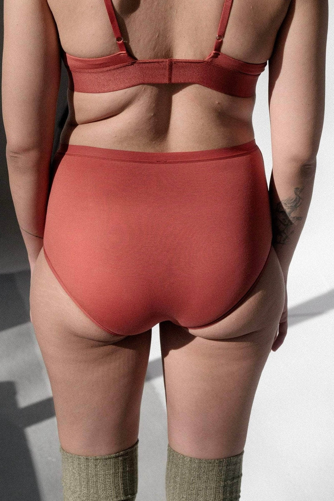 Highwaist Bell Pant / Burned Red