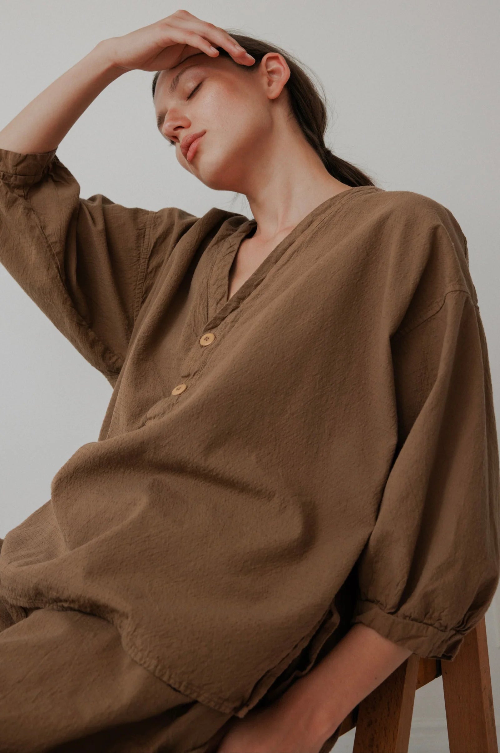 Wol Hide Woven Popover / Sepia