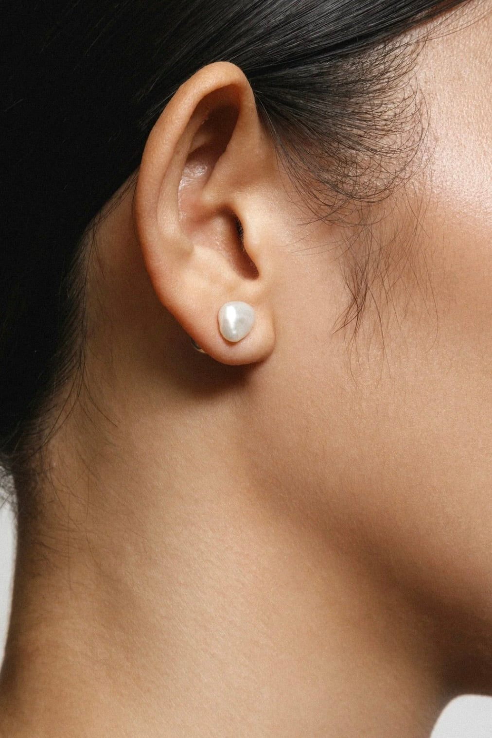 Wolf Circus Organic Pearl Studs / Silver