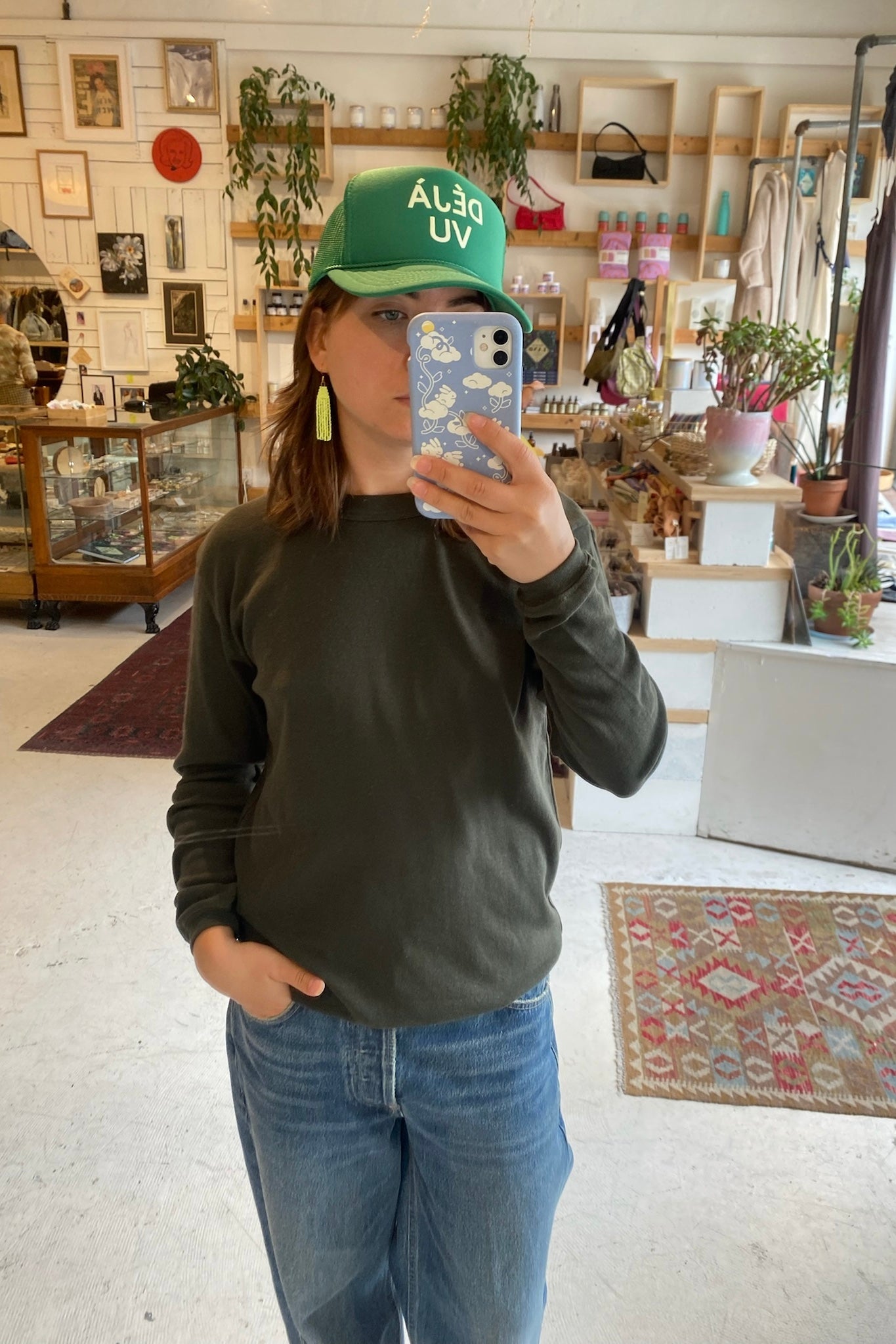 Hamacho Long Sleeve Tee / Olive Green