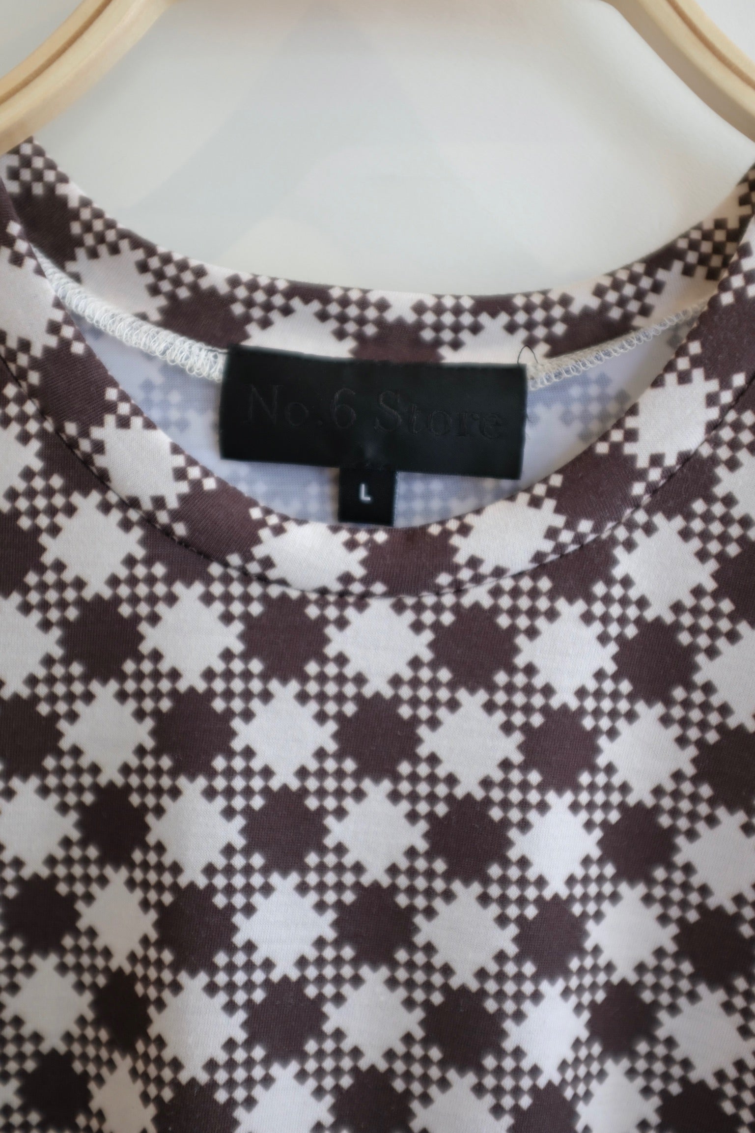 Pre-loved / No. 6 Checkered Tee / Size Large