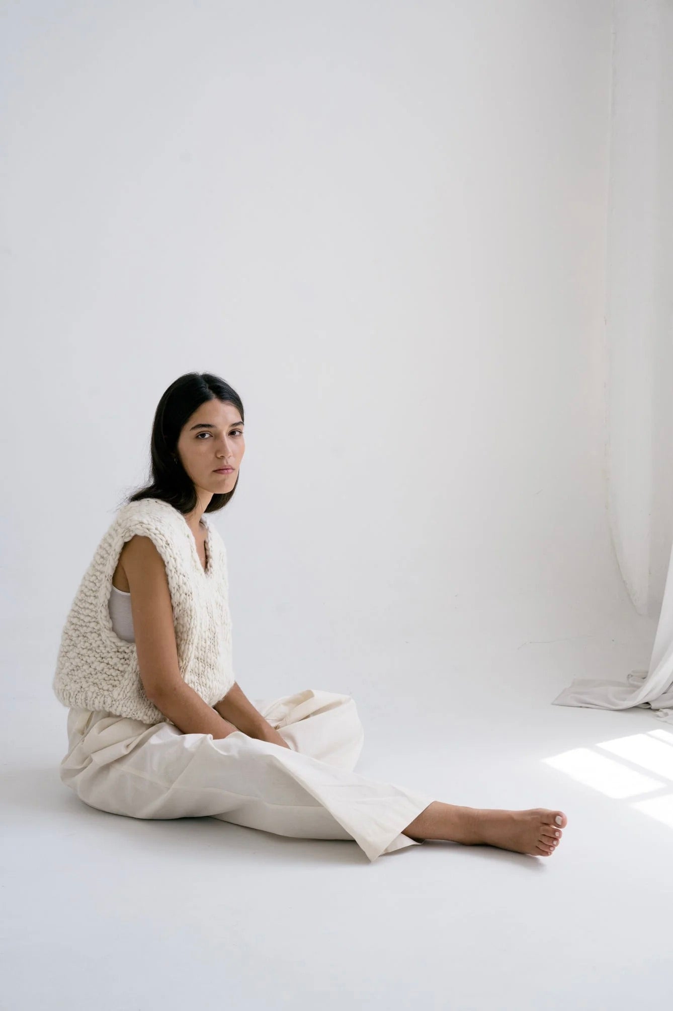 Acacia Hand Knitted Wool Vest / Ivory