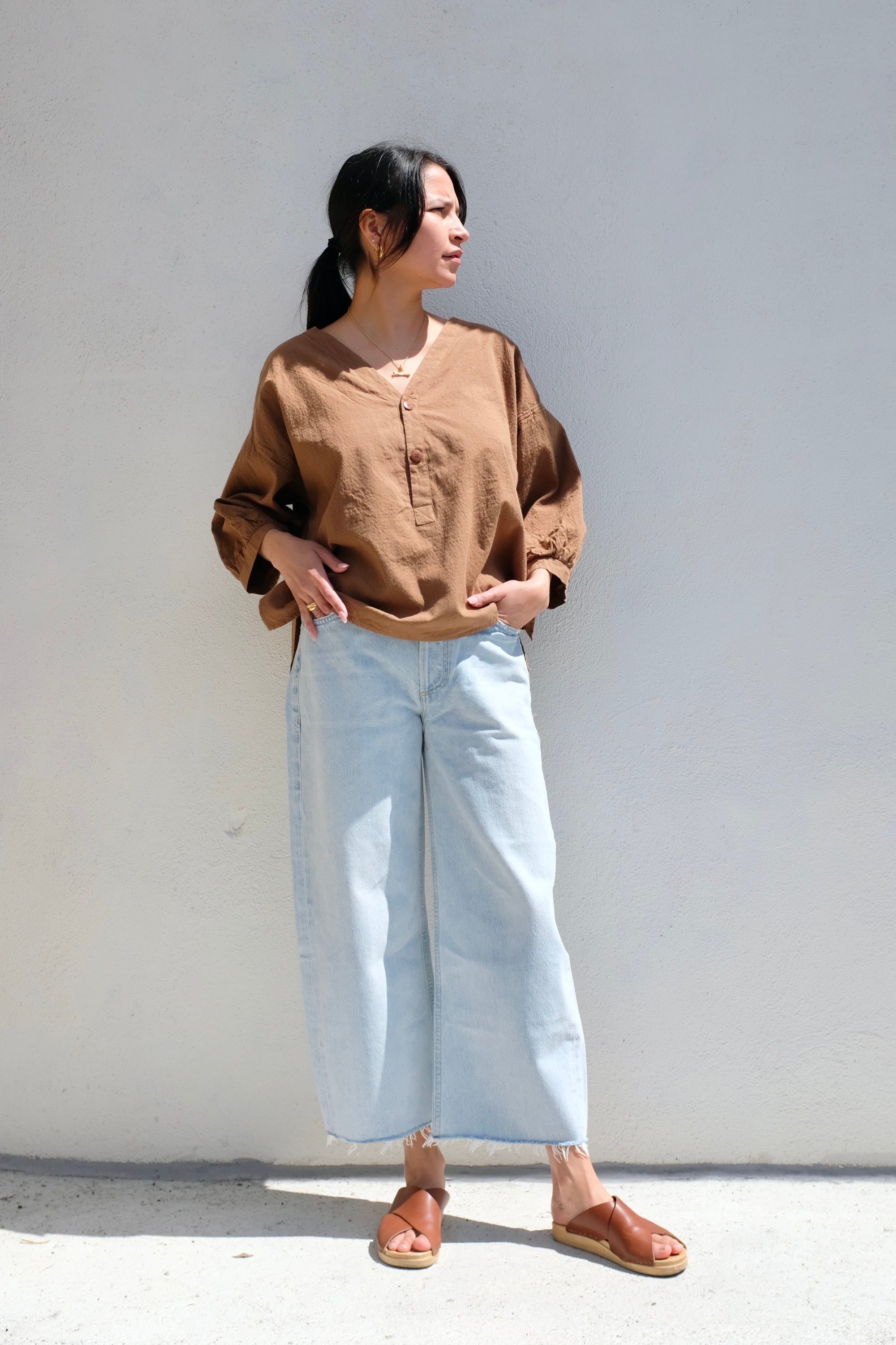 Wol Hide Woven Popover / Sepia