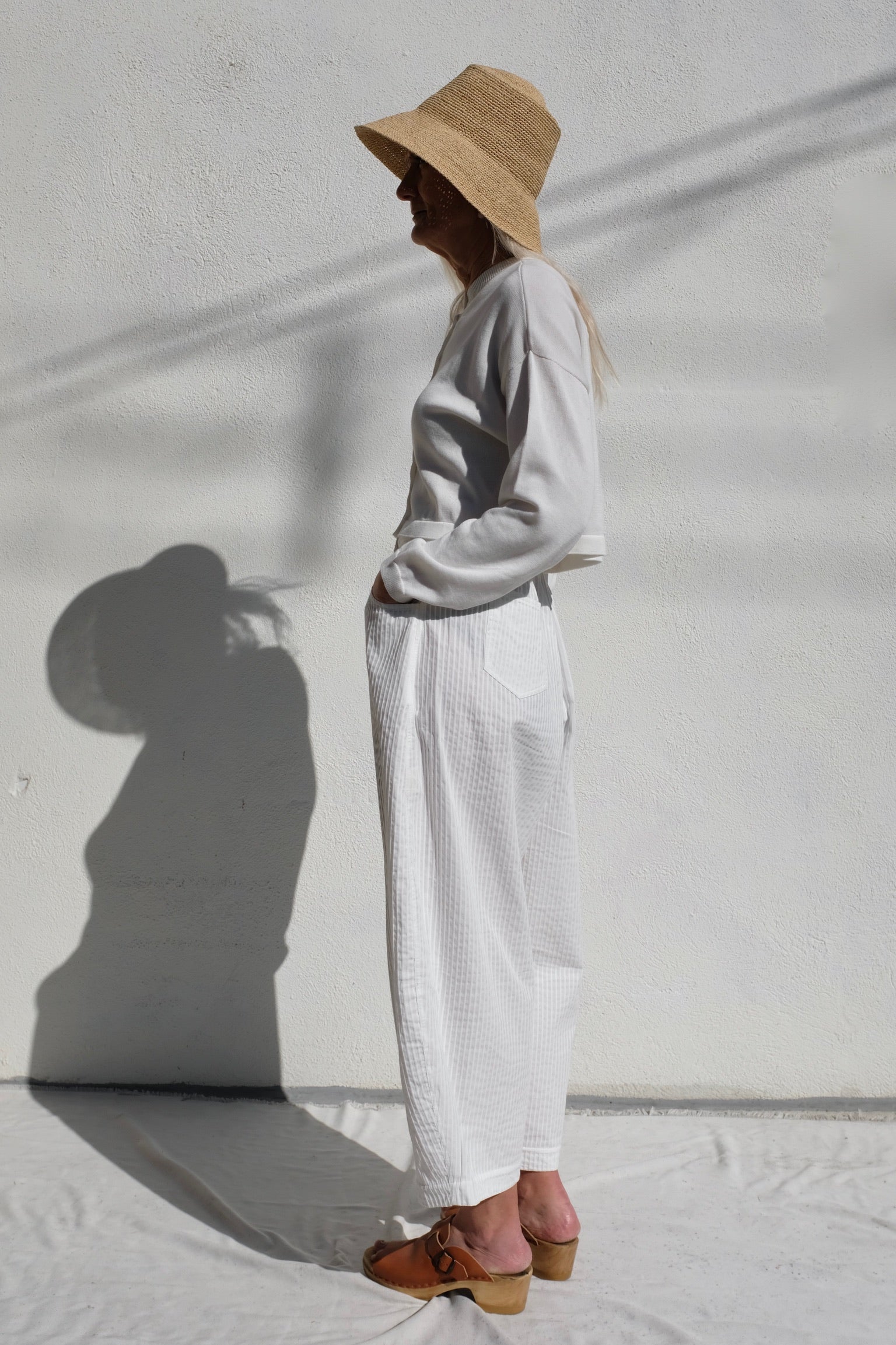 Cordera Tubular Curved Pants / White