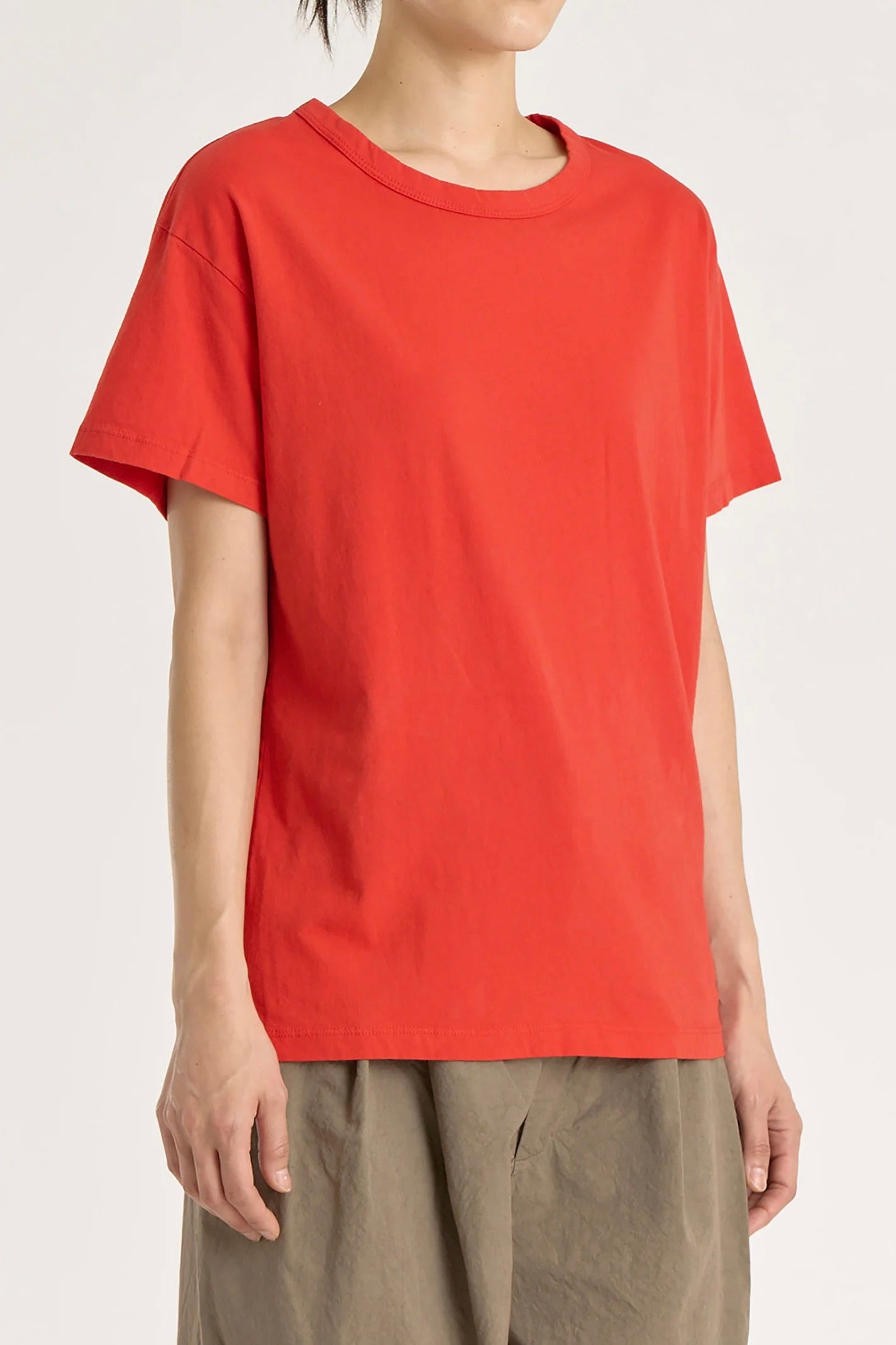 Black Regular Short Sleeve Tee / Red