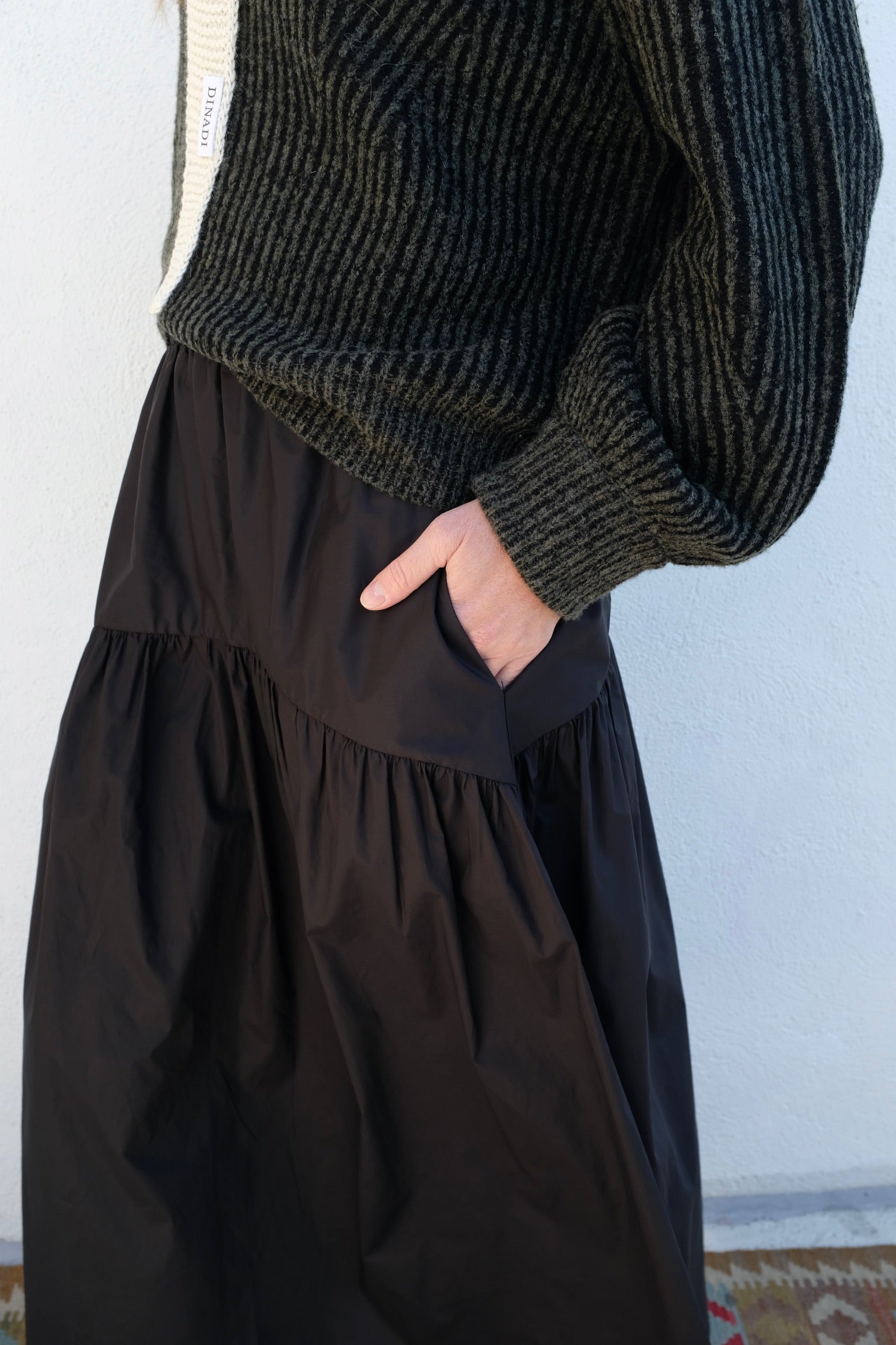 A Bronze Age Field Skirt / Black Poplin