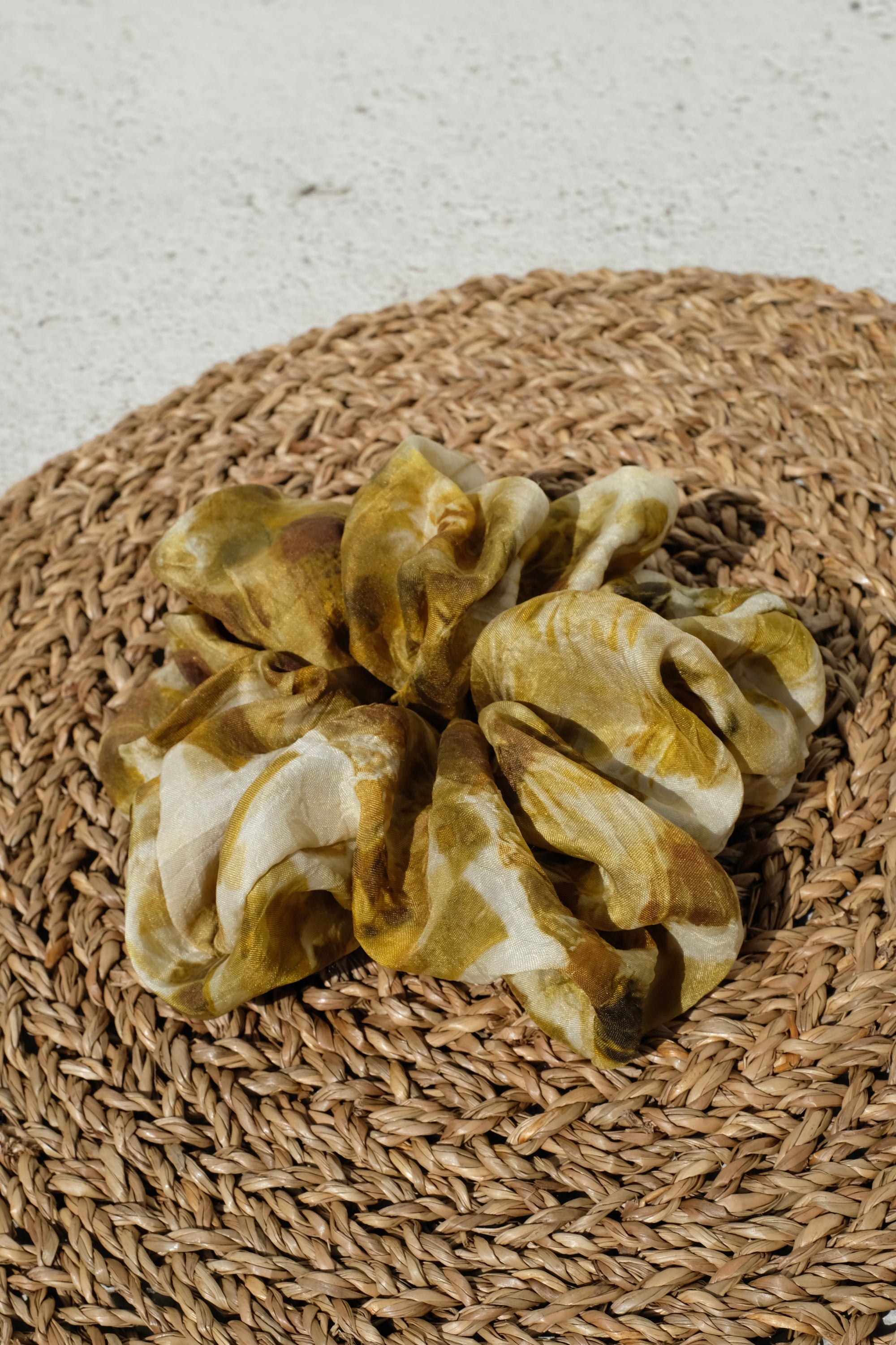 XL Silk Scrunchie / Red Onion