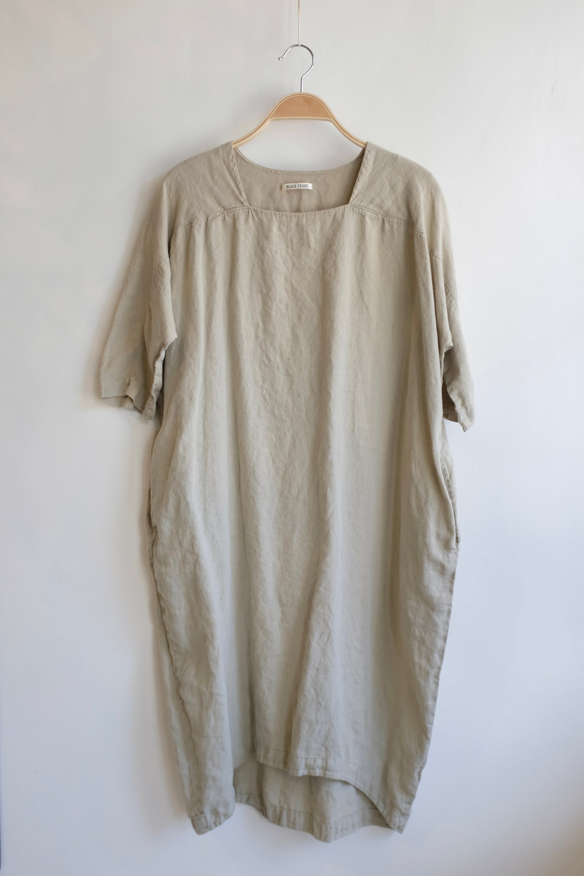 Pre-loved / Black Crane Sage Linen Dress / Size Medium