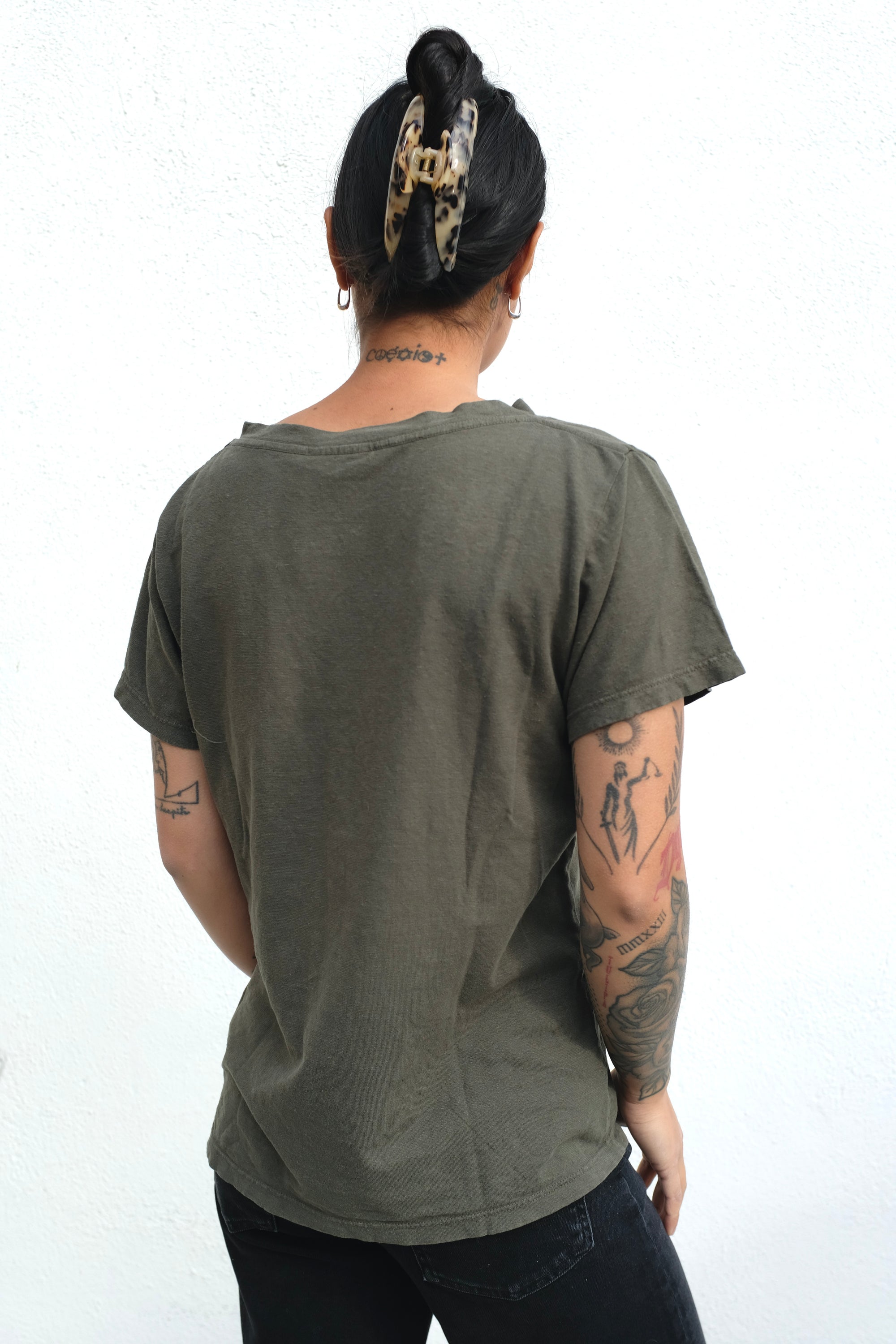 Paige V Neck / Olive Green