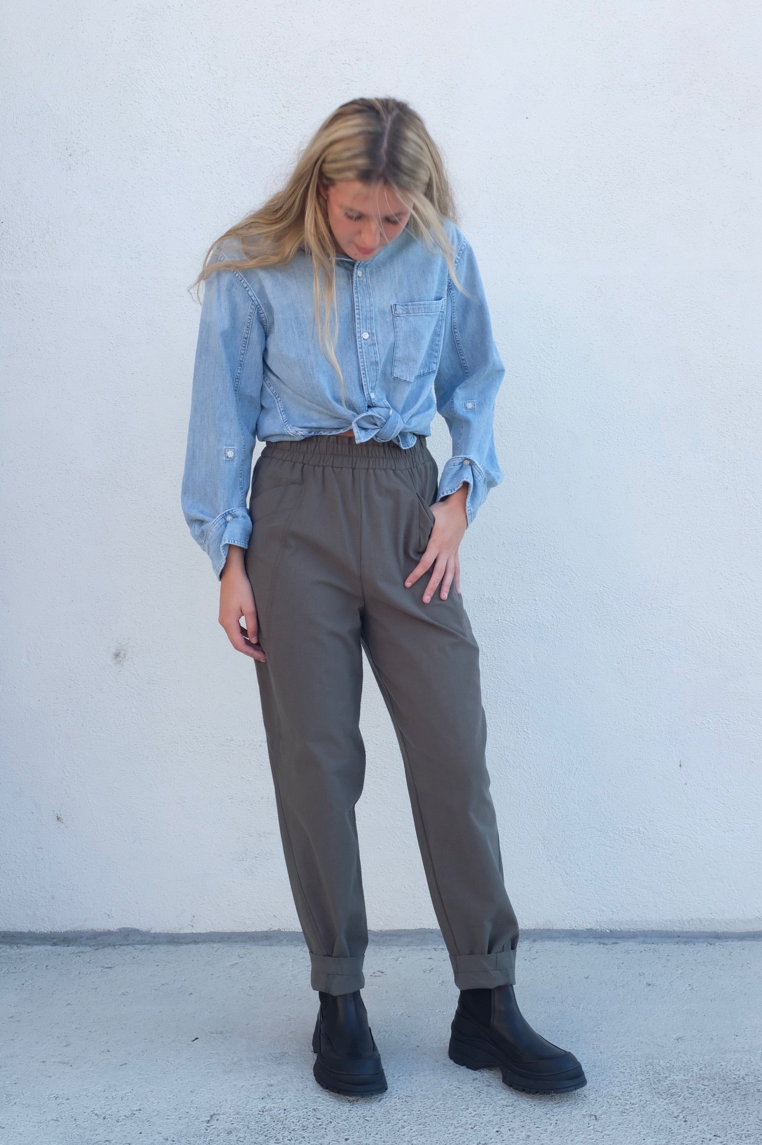 Eve Gravel IZMIR Pant / Pine