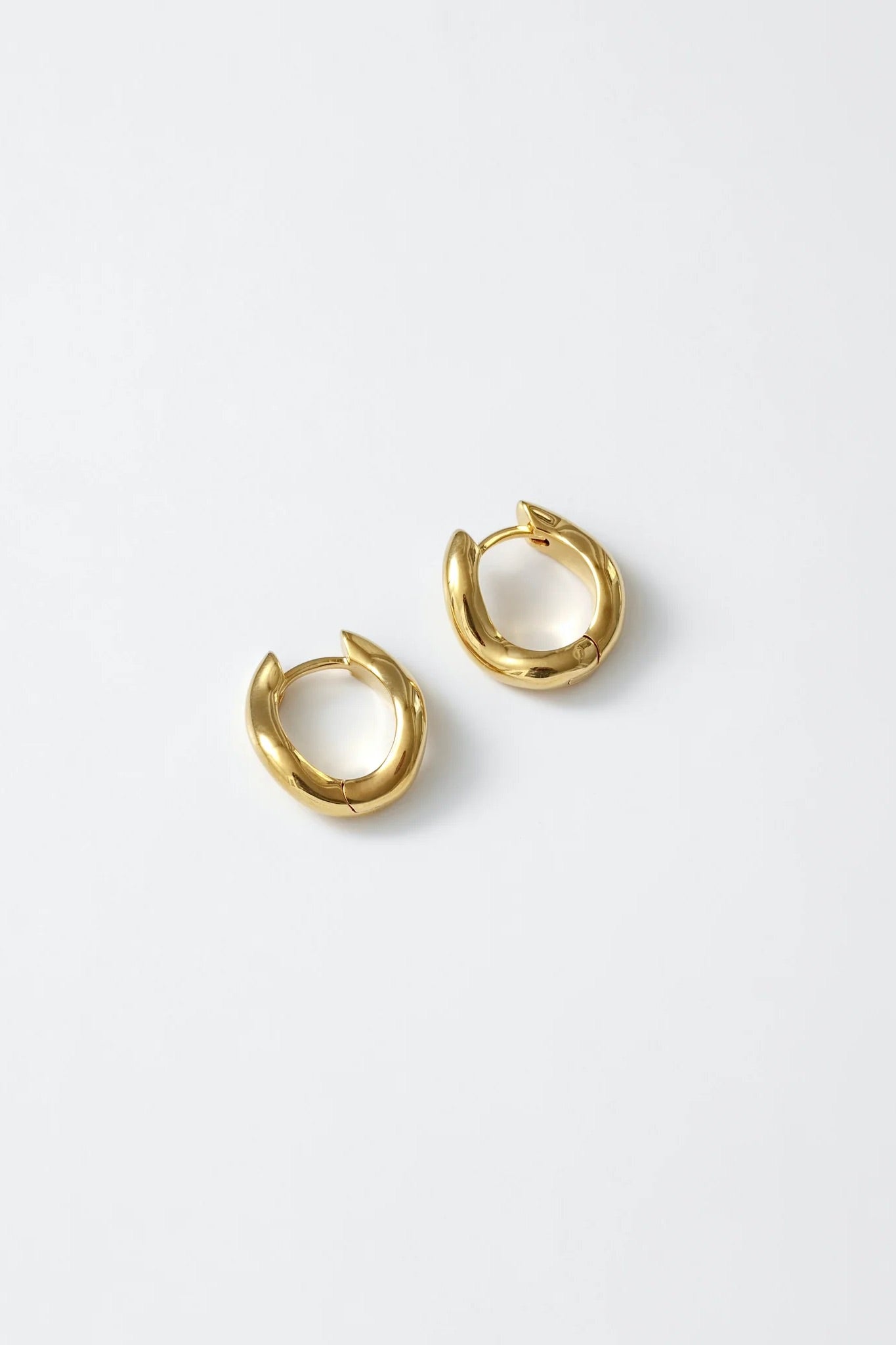 Wolf Circus Rowan Hoops / Gold