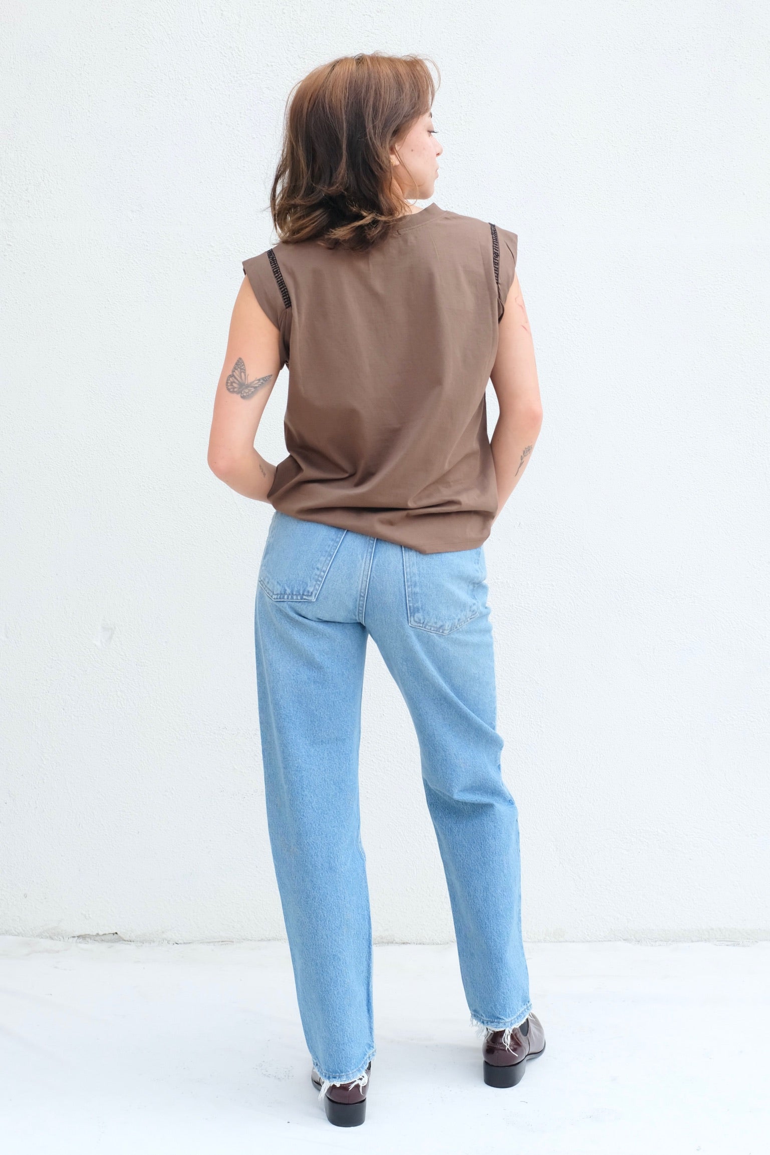 The 2-in-1 design has a significant effect on waist and chest,Hides Ba