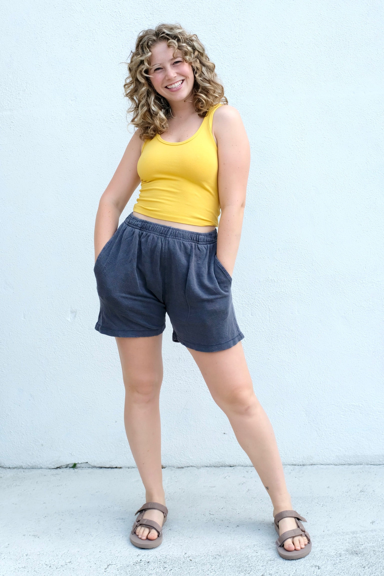 KONA Short / Diesel Grey