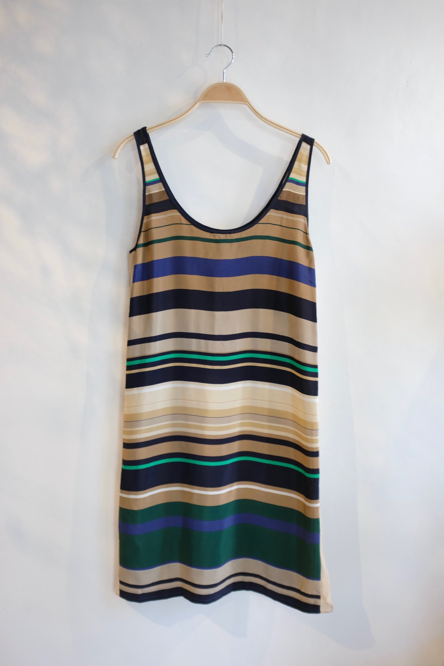 Pre-loved / Club Monaco Silk Shift Dress / Size 6