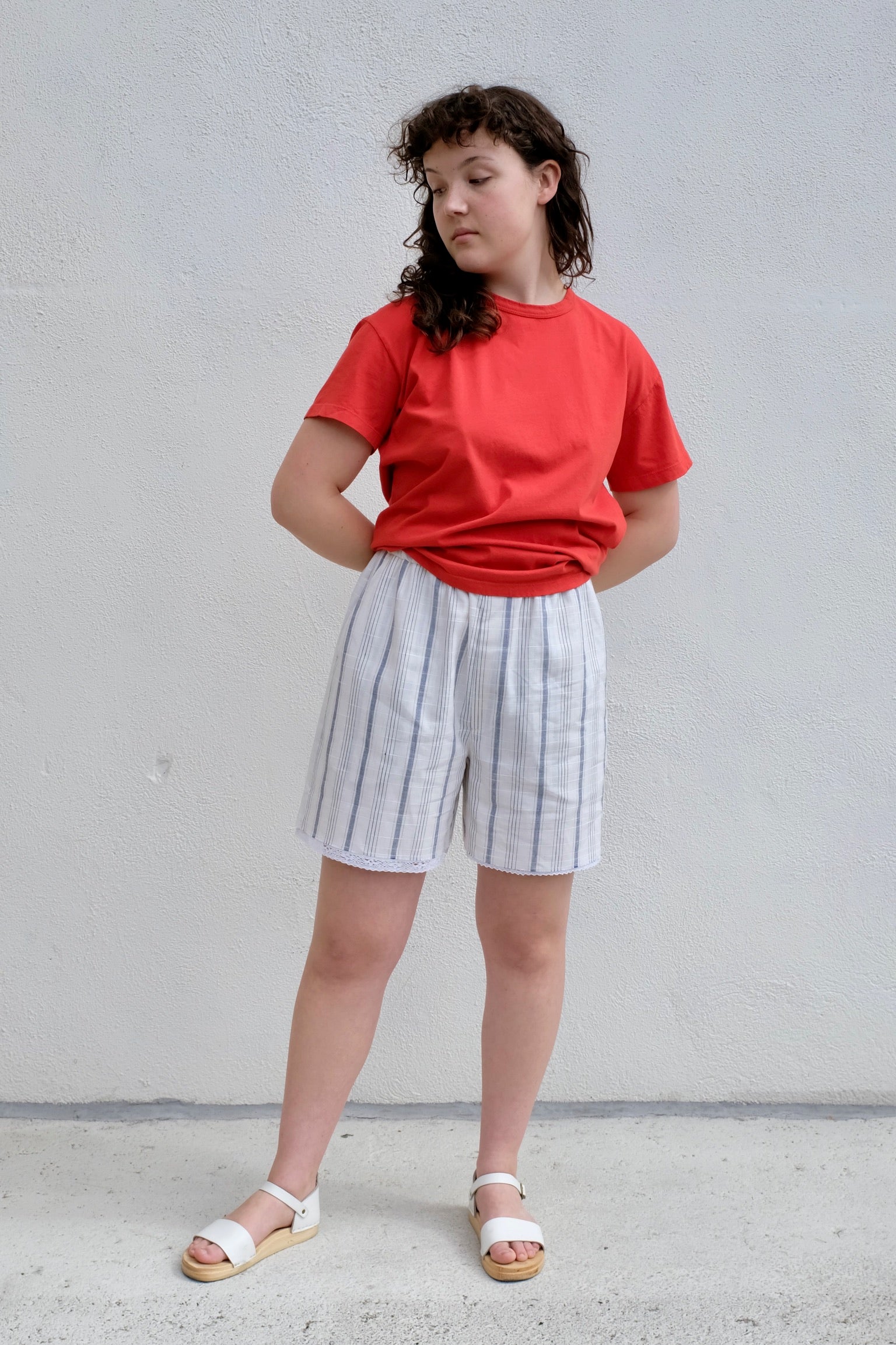 Black Regular Short Sleeve Tee / Red