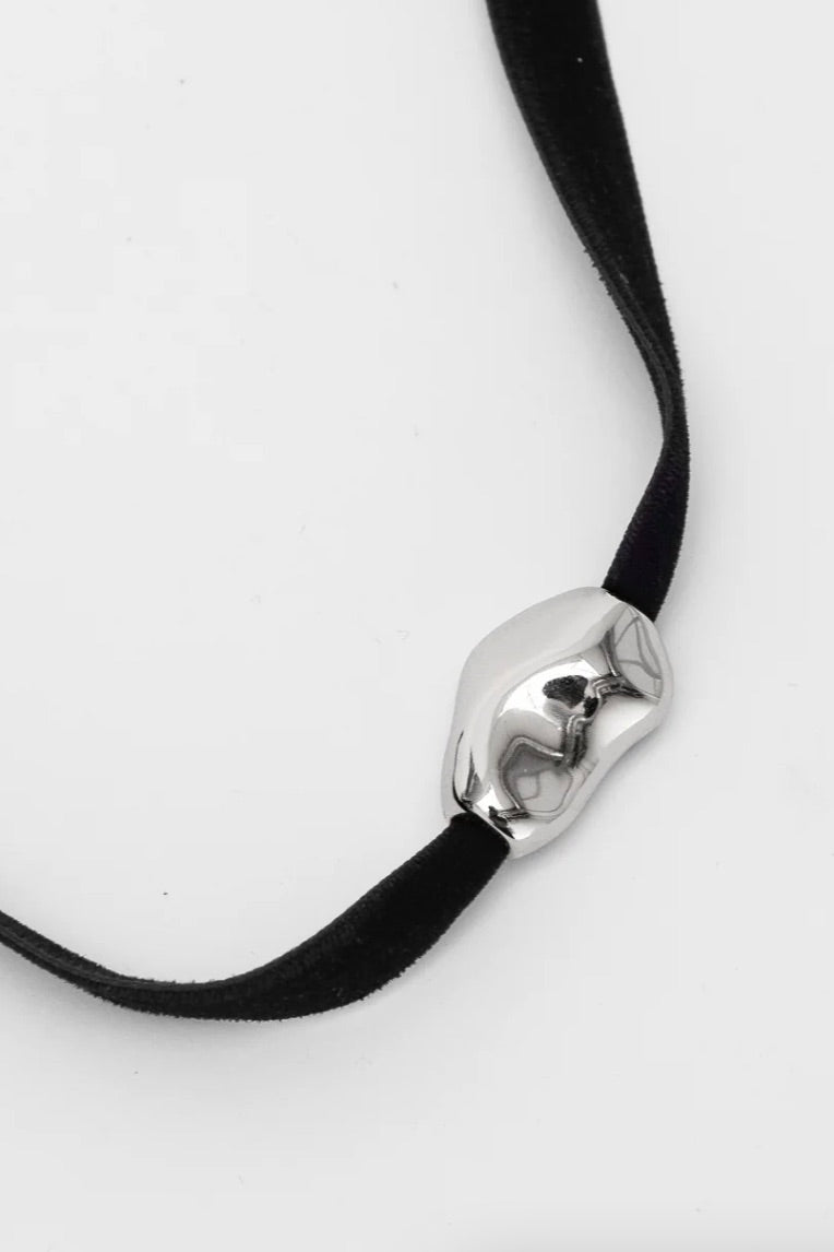 Velvet Bean Pendant Necklace / Silver