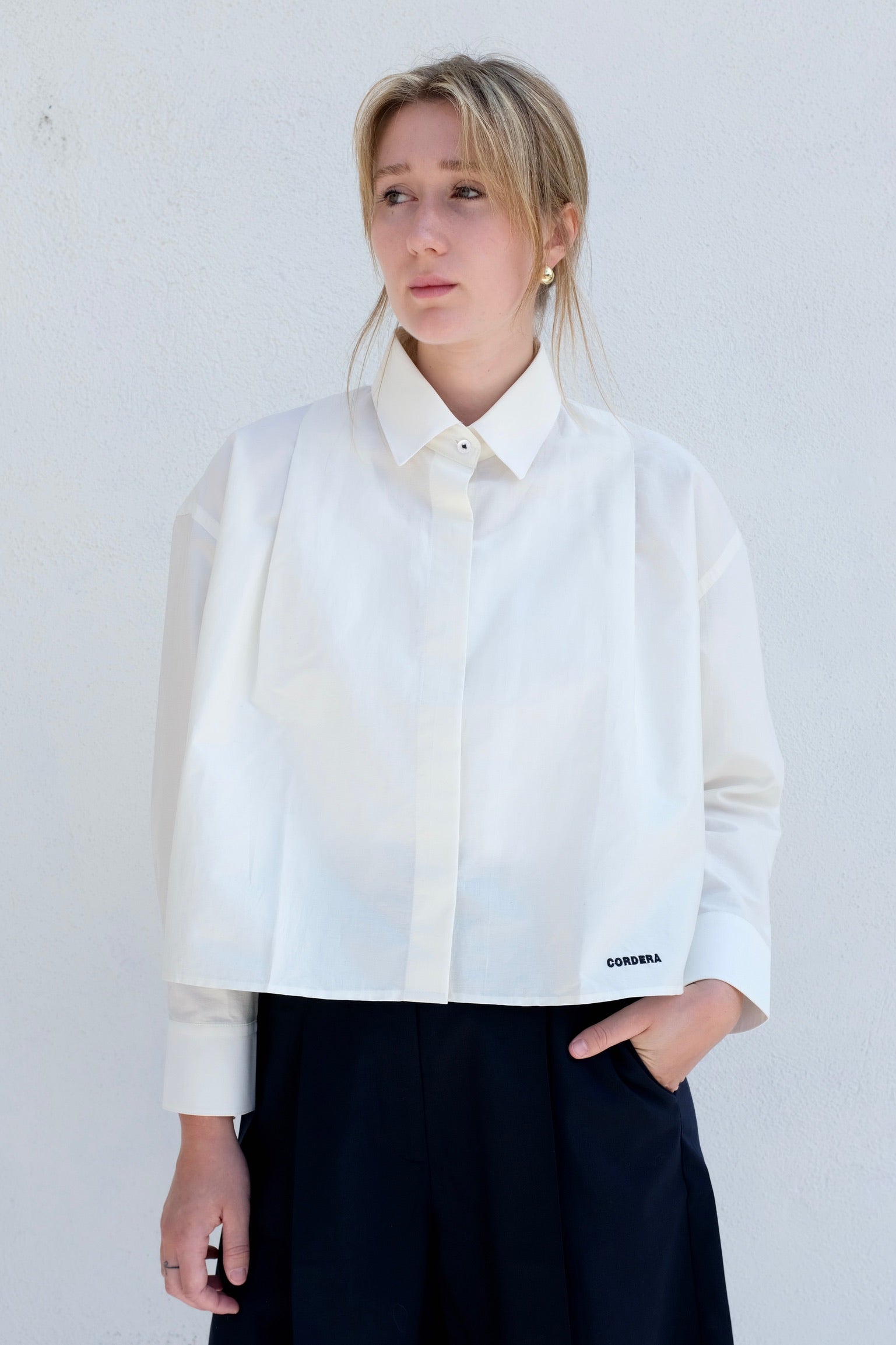 CORDERA Front Pleats Shirt / White