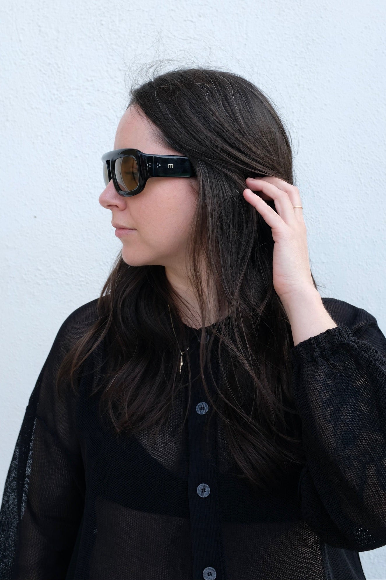 Elisa Johnson Aries sunglasses ARIES in Gloss Black main image 2