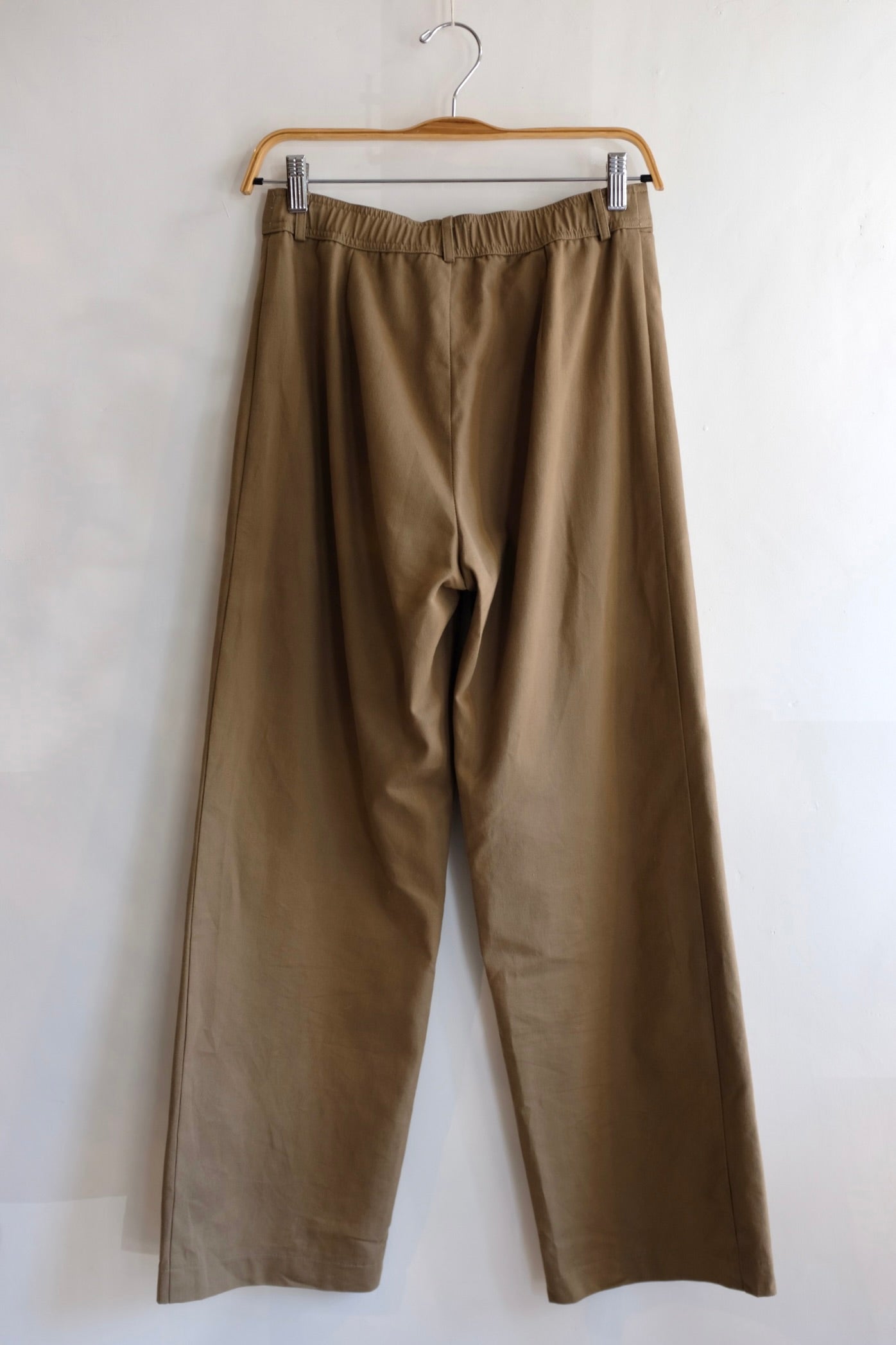 Pre-loved / Dagg & Stacey Enora Pant Khaki / Size 4