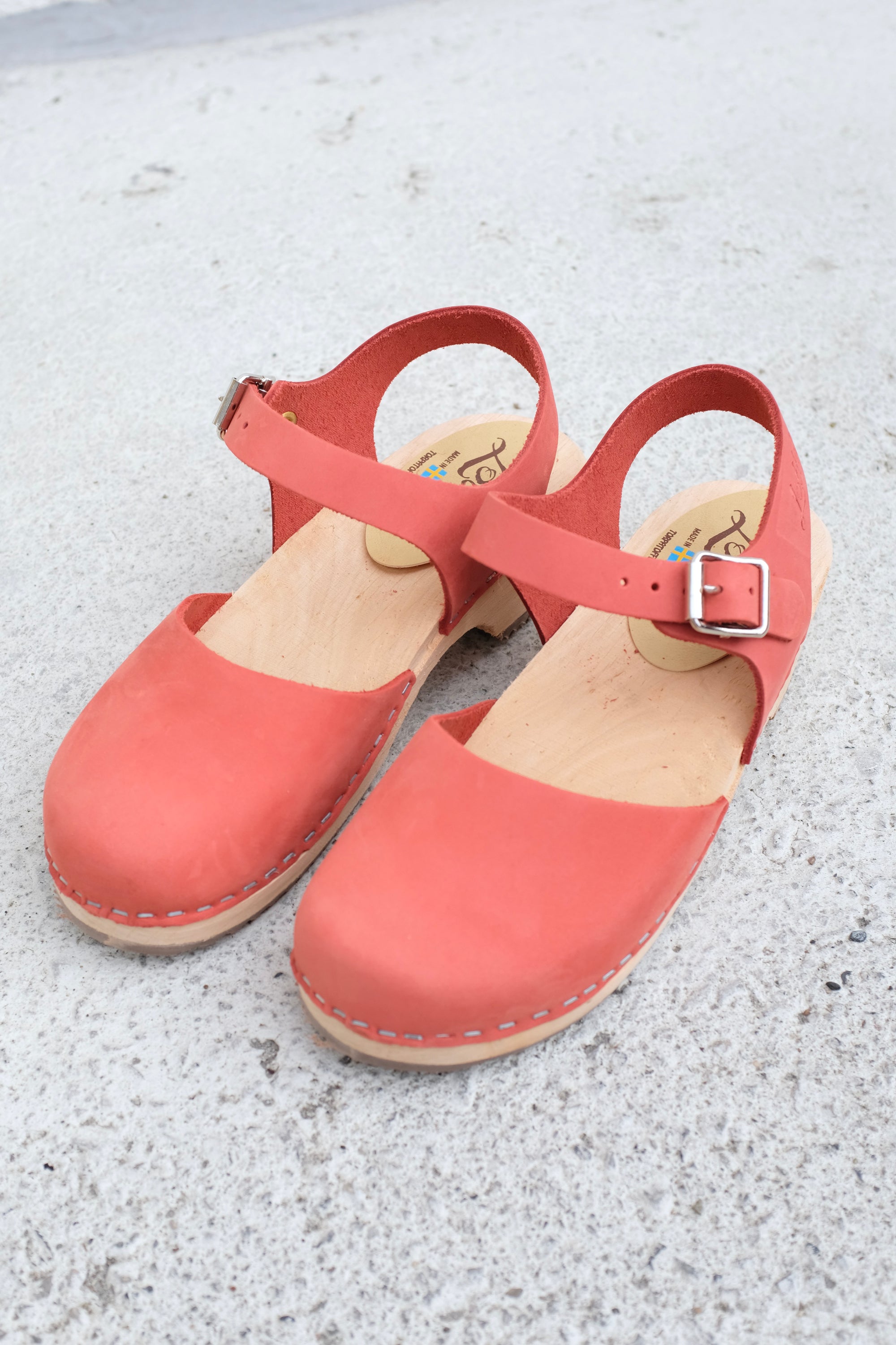 Lotta Low Wood Clogs / Persian Plum