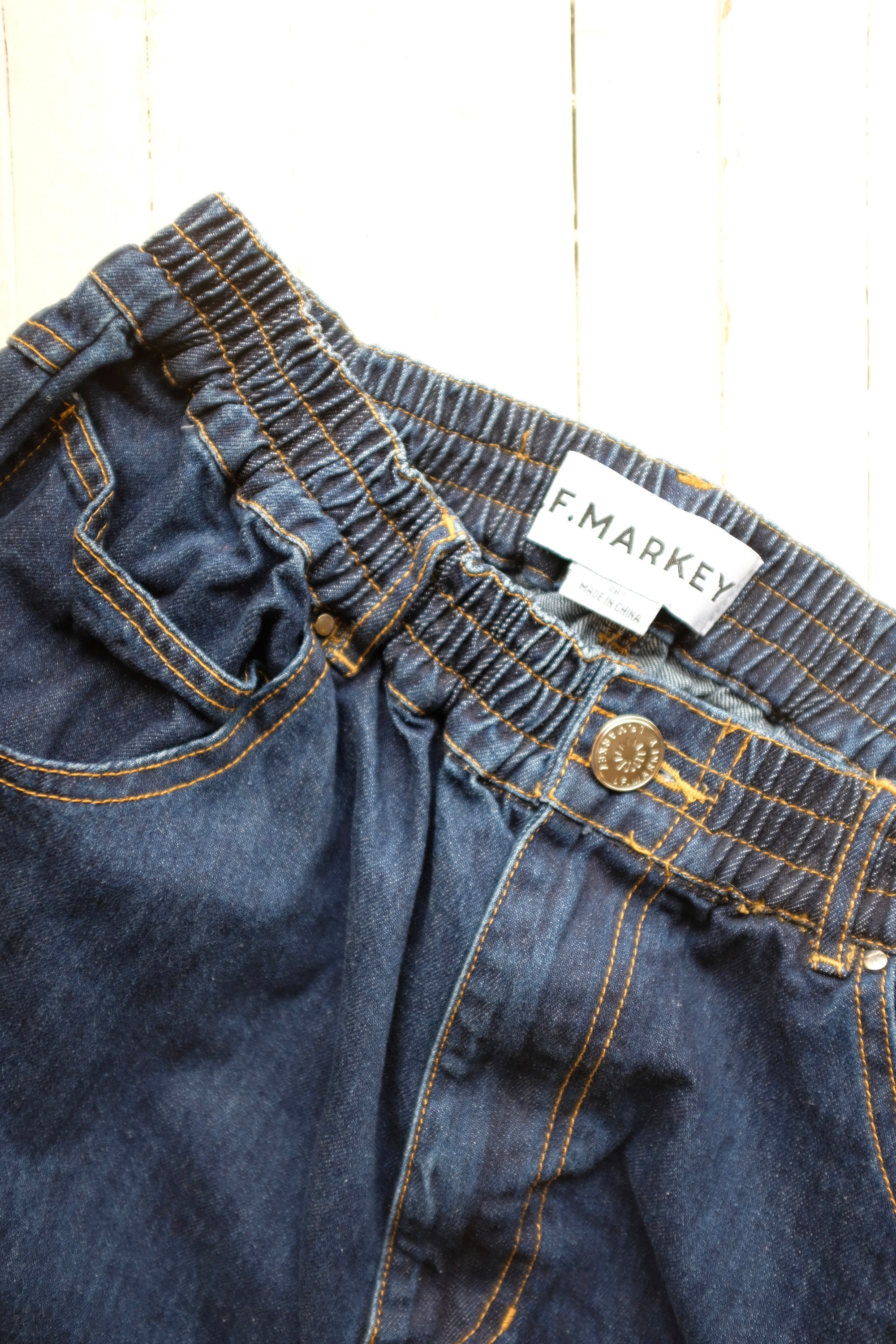 Pre-loved / LF Markey Fergus Jean / size 28