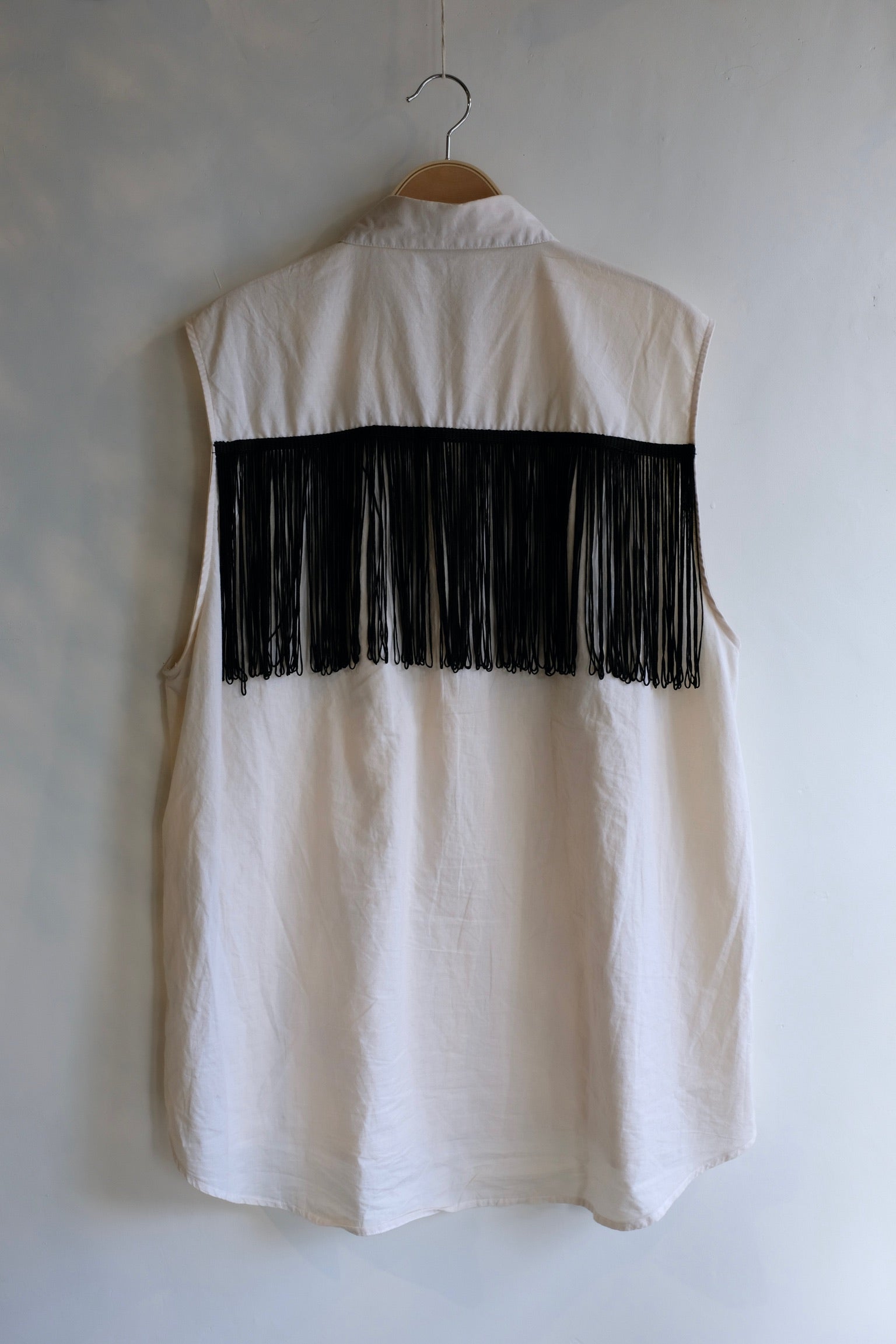 Pre-loved / et Tigre Ave Fringe Blouse Cream / One Size