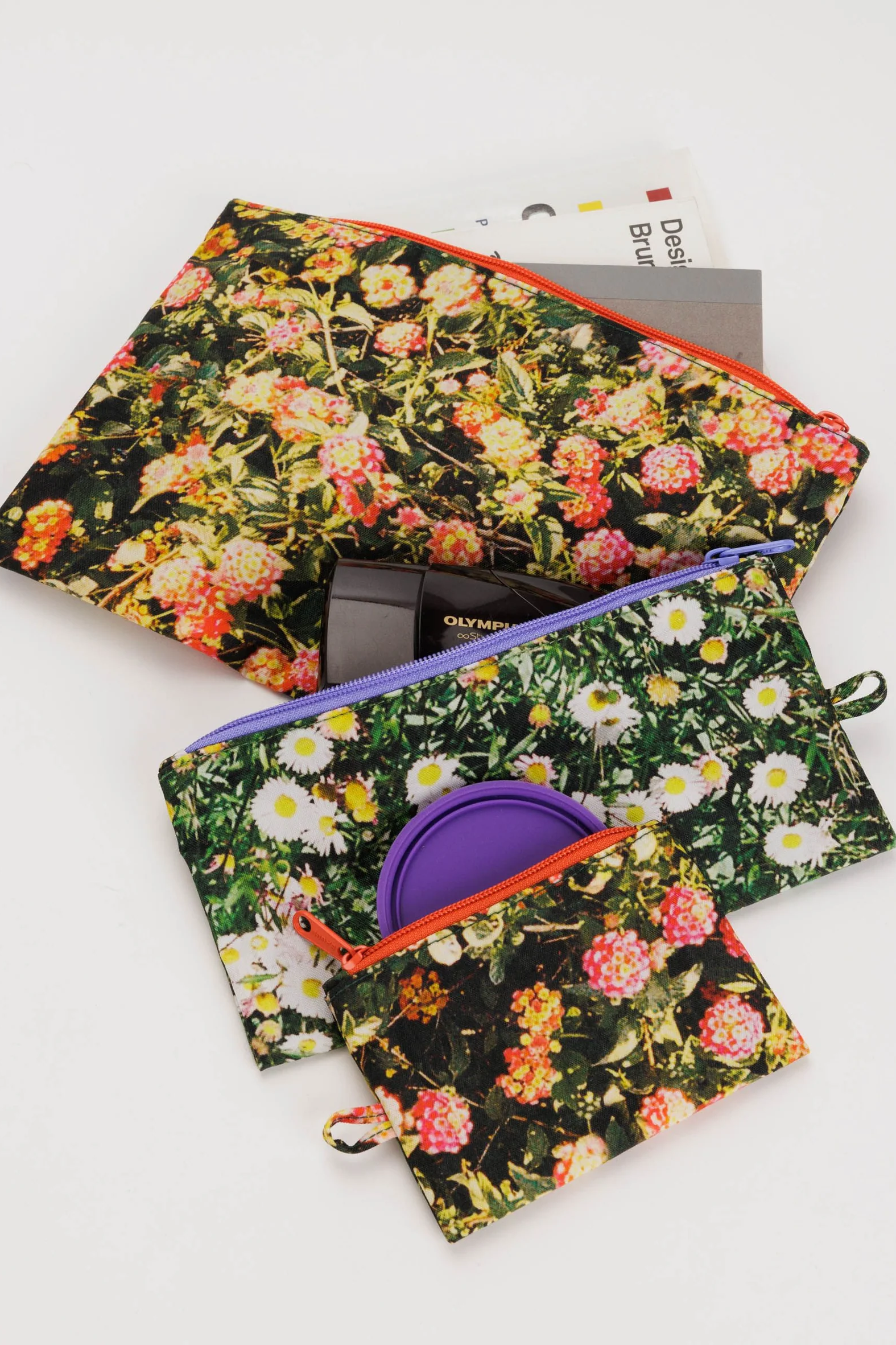 BAGGU Flat Pouch Set / Photo Florals