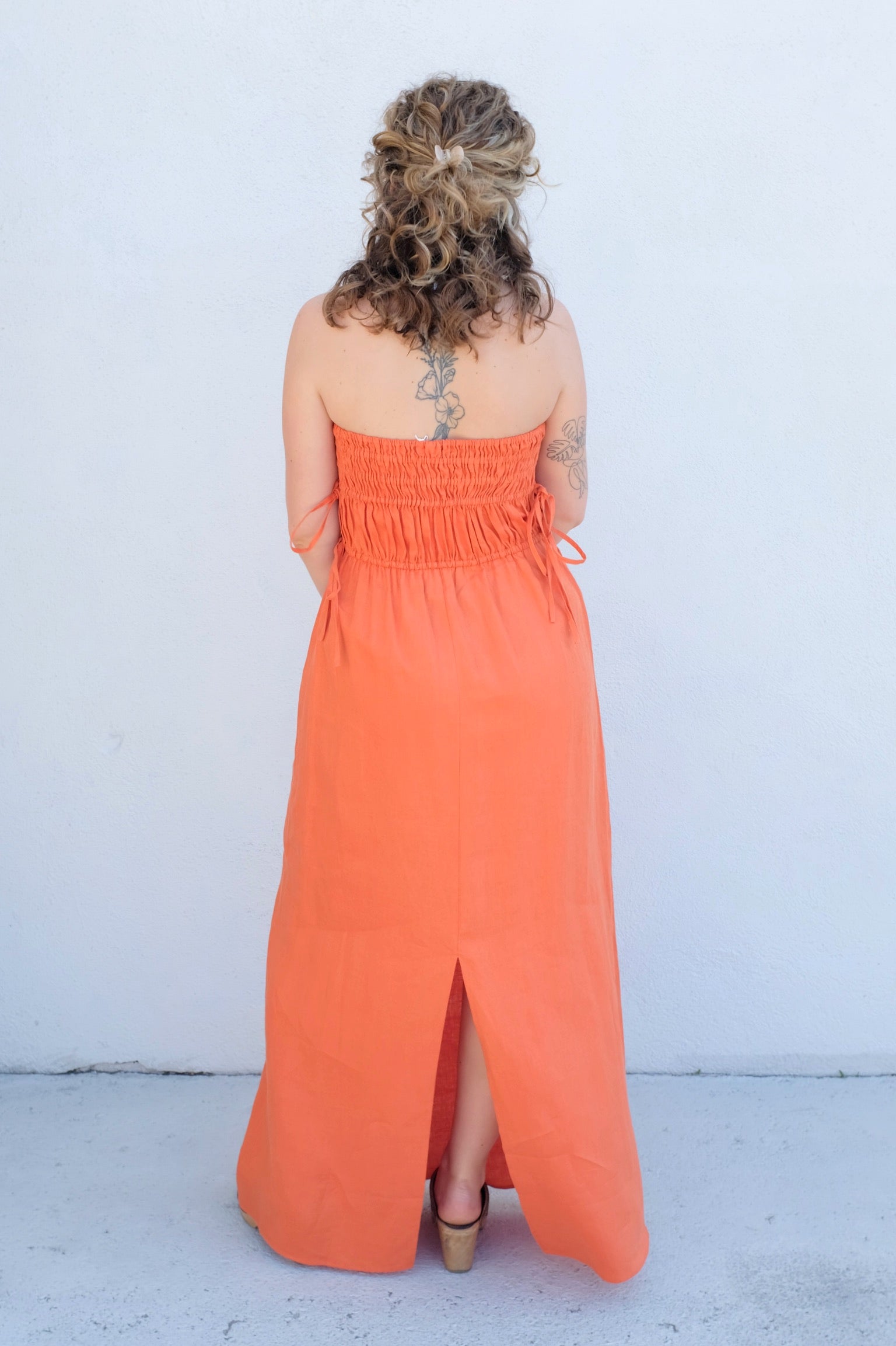 Peony Strapless Midi Dress / Melon