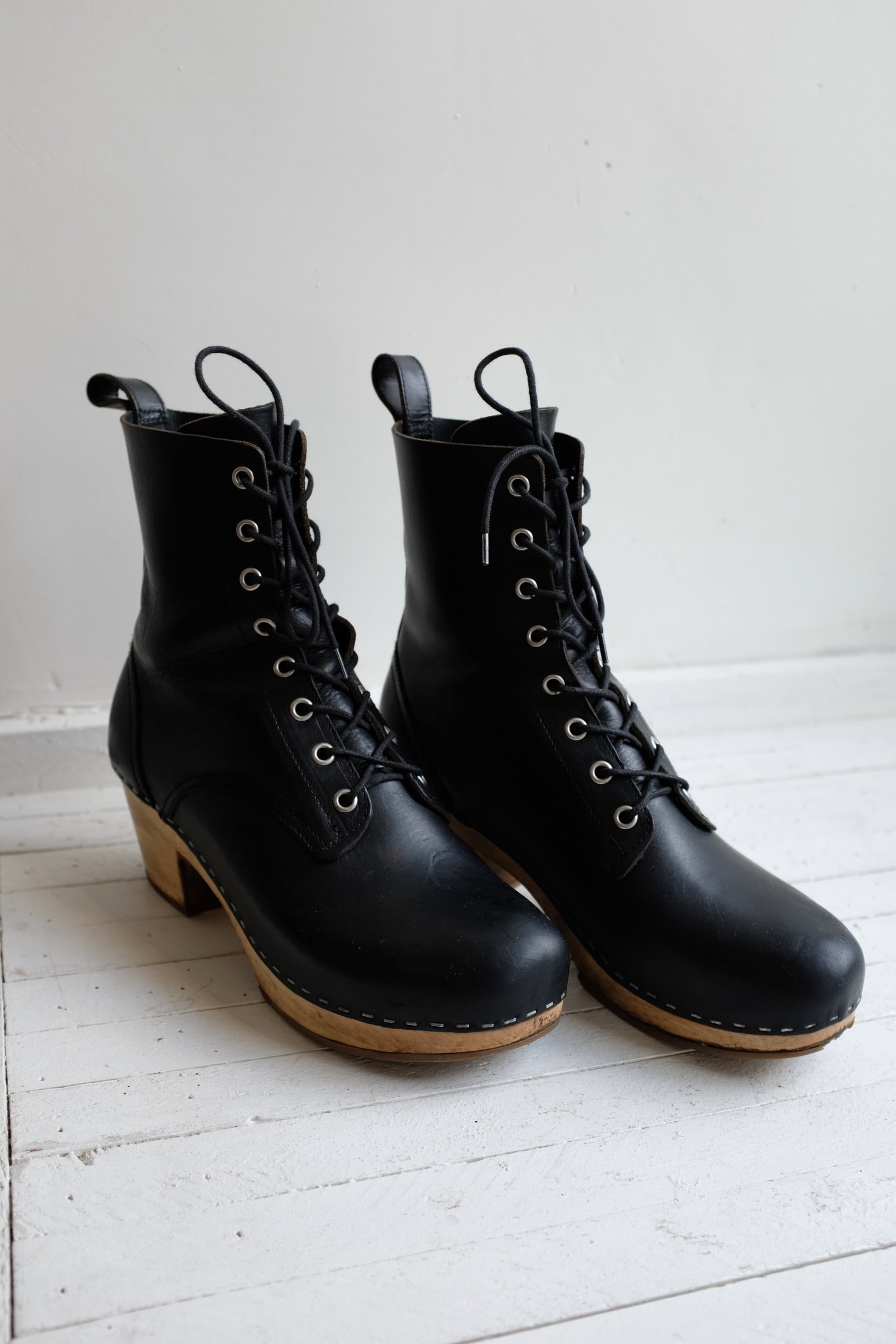 Pre-Loved / Swedish Hasbeens Granny boots / Black / Size 40