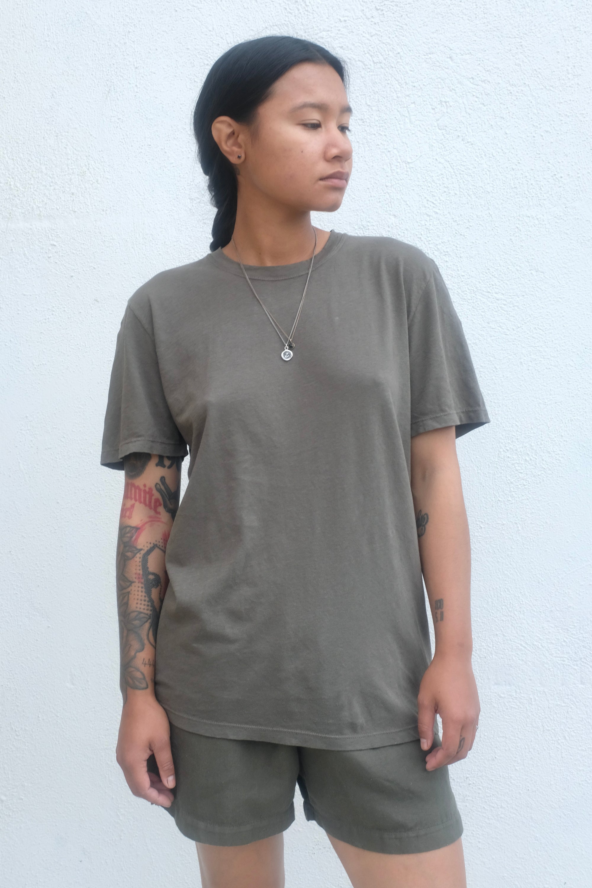 Basic Tee / Olive Green