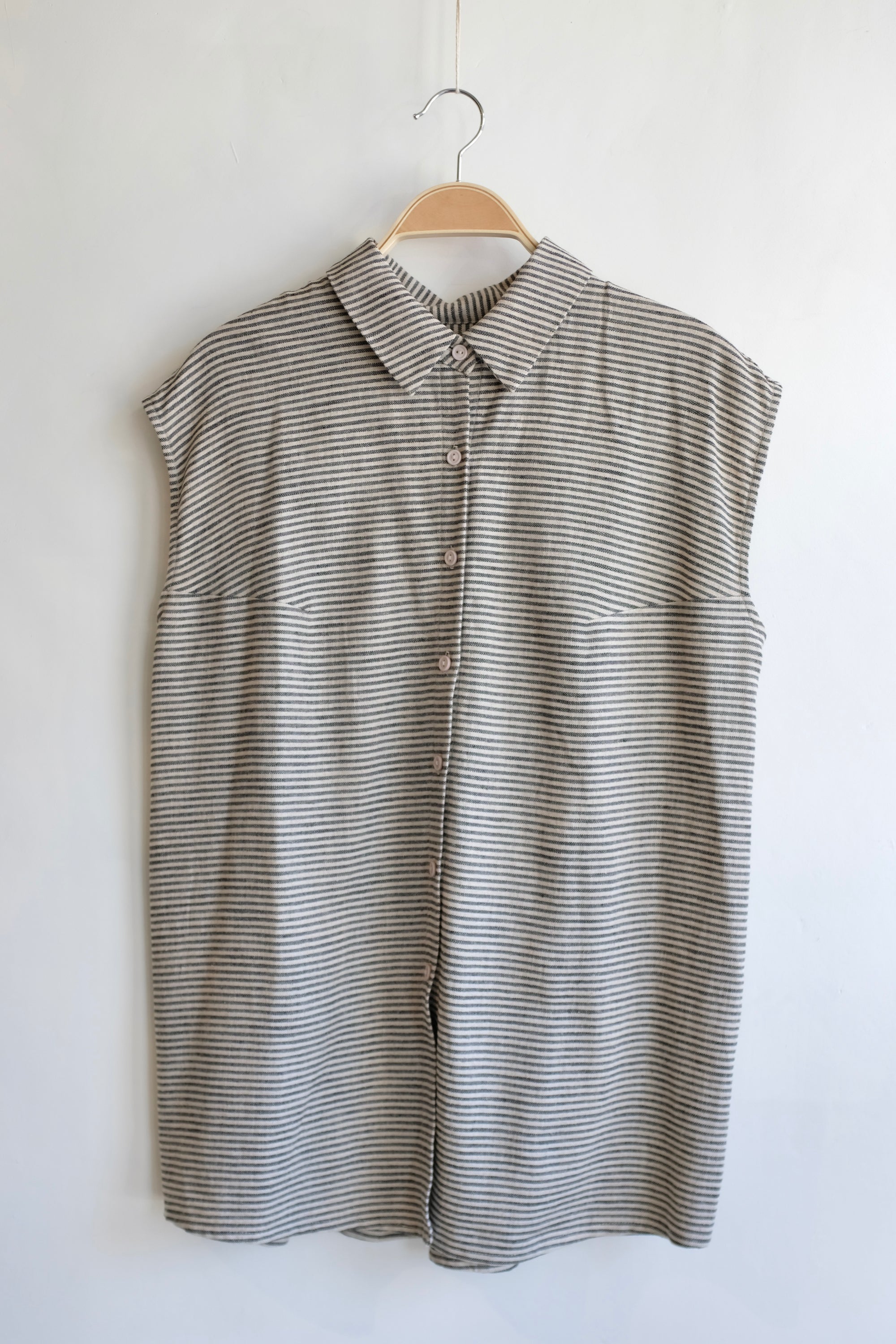 Pre-loved / Eve Gravel Junon Stripe Shirt / Size Medium