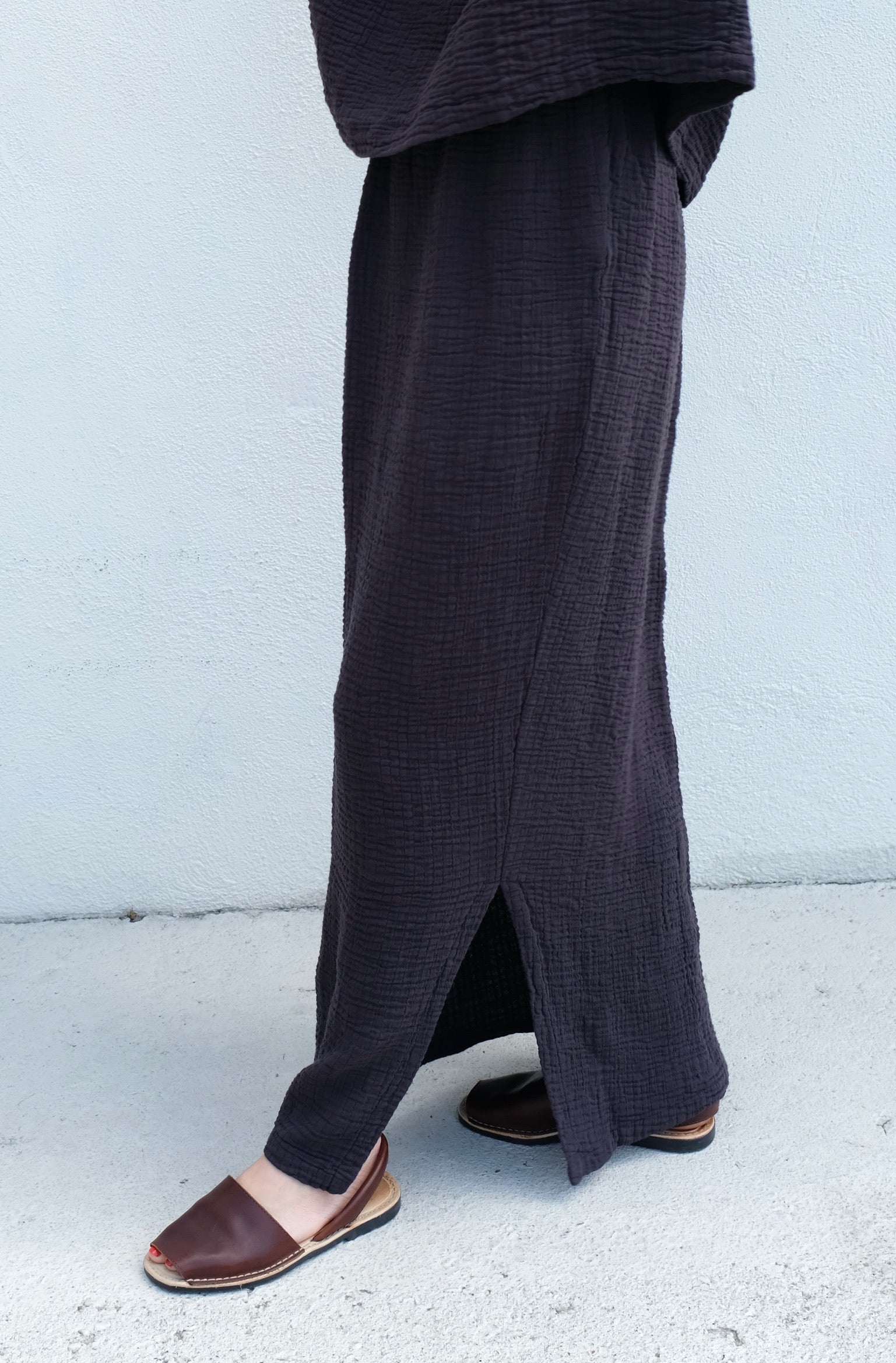 Black Crane SS23 Long Skirt / Graphite