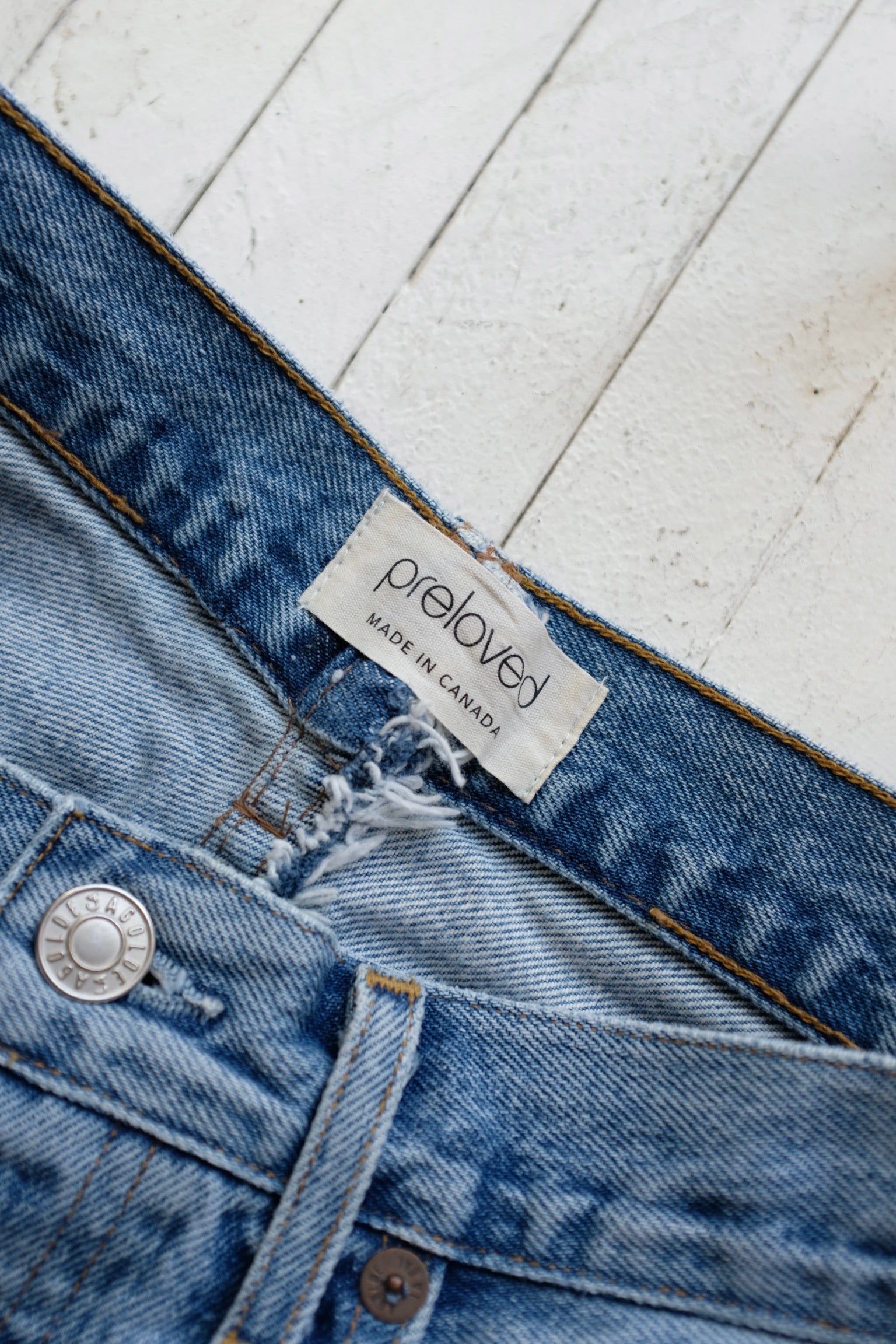 Pre-Loved / preloved Denim Skirt