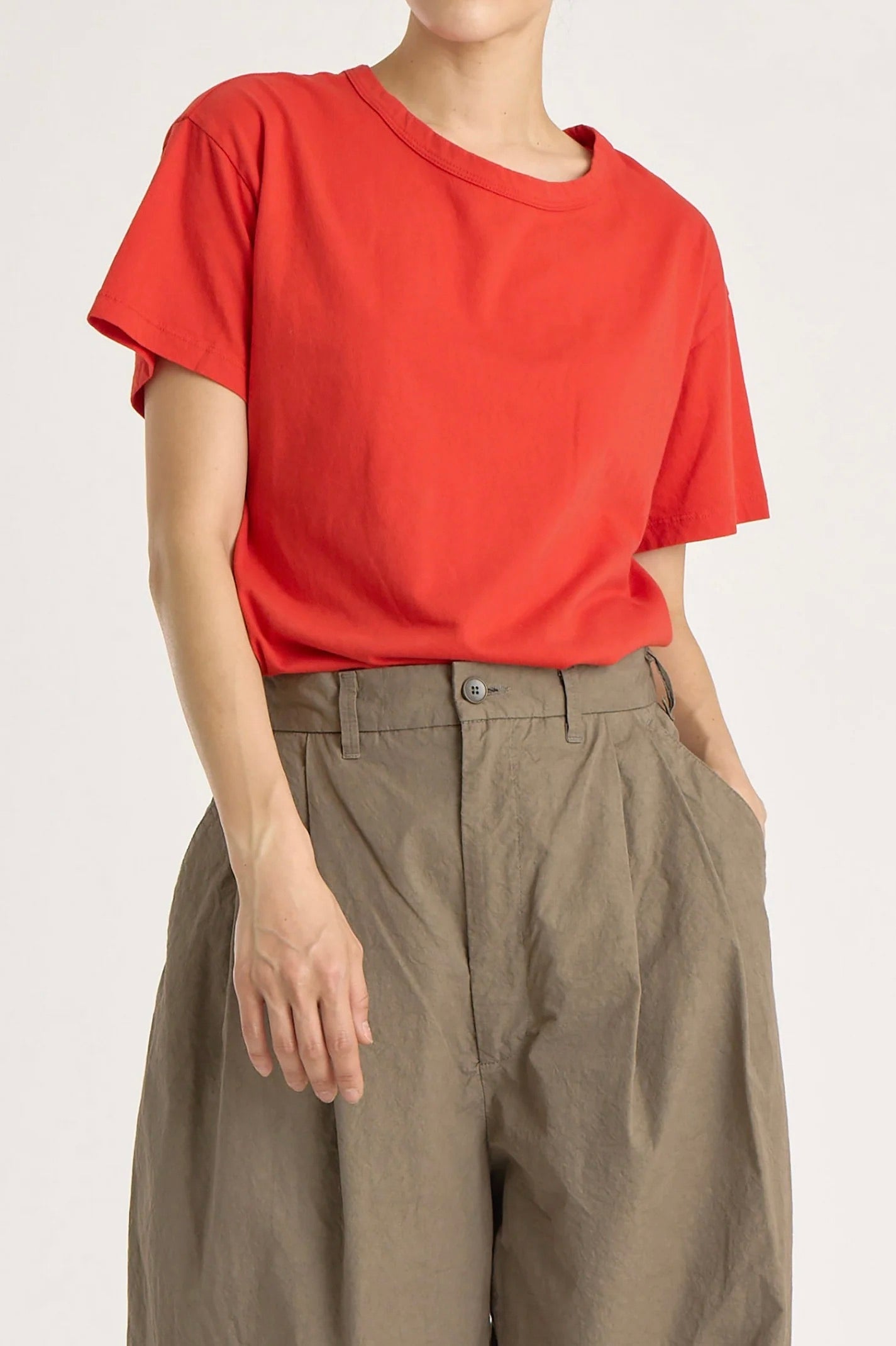 Black Regular Short Sleeve Tee / Red