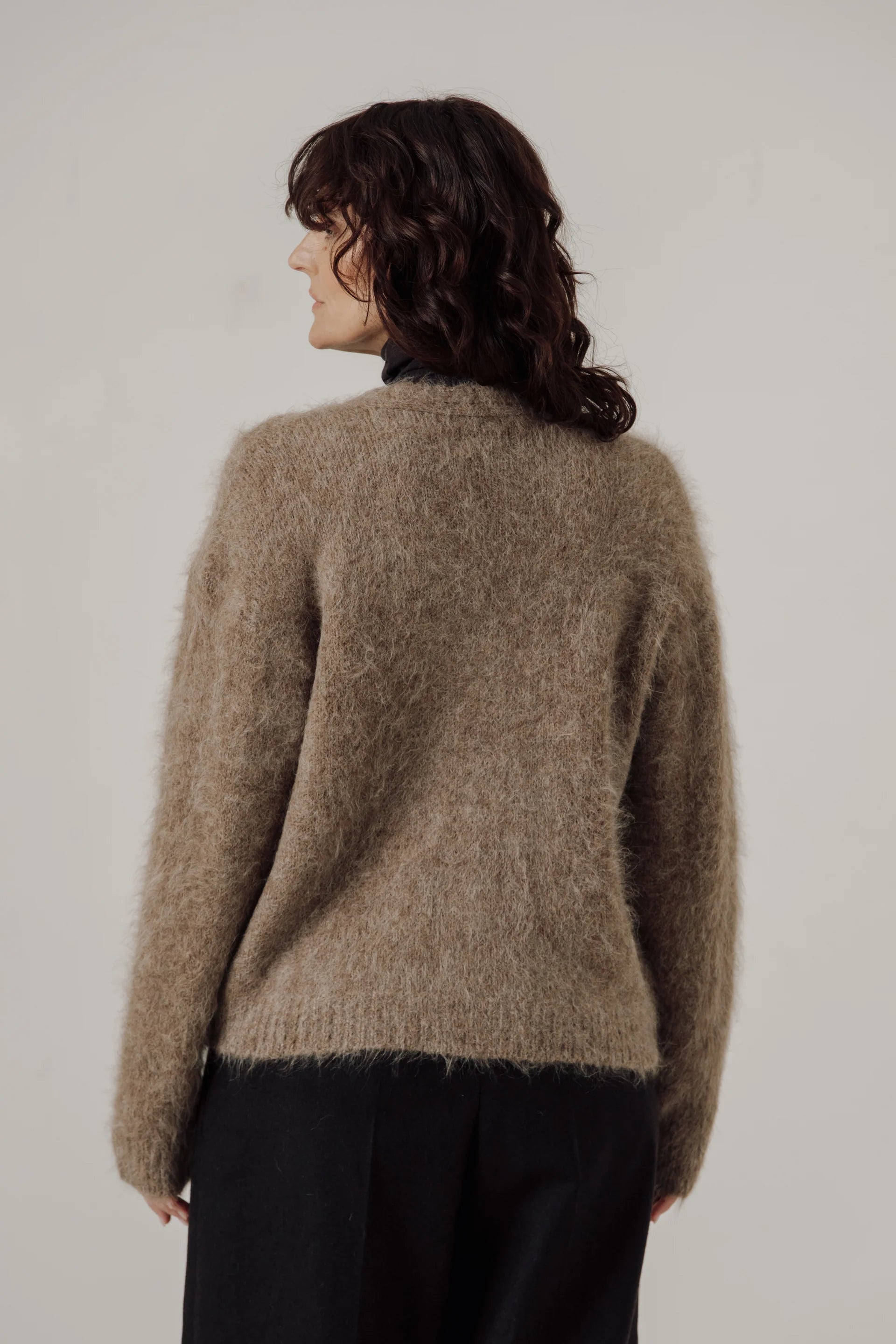 Bare Knitwear Suri Alpaca Cardigan / Taupe