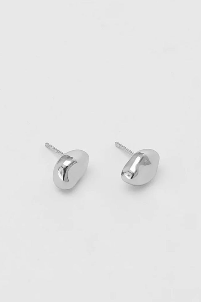 Bean Studs / Silver