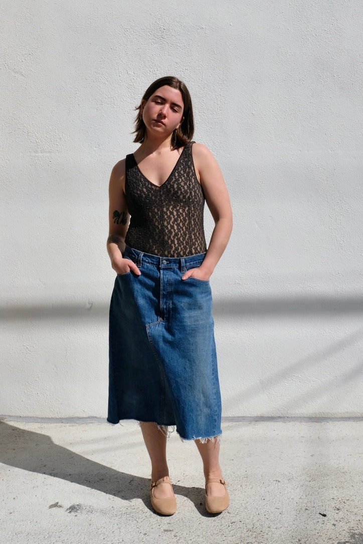 Crescent Body / Black Lace