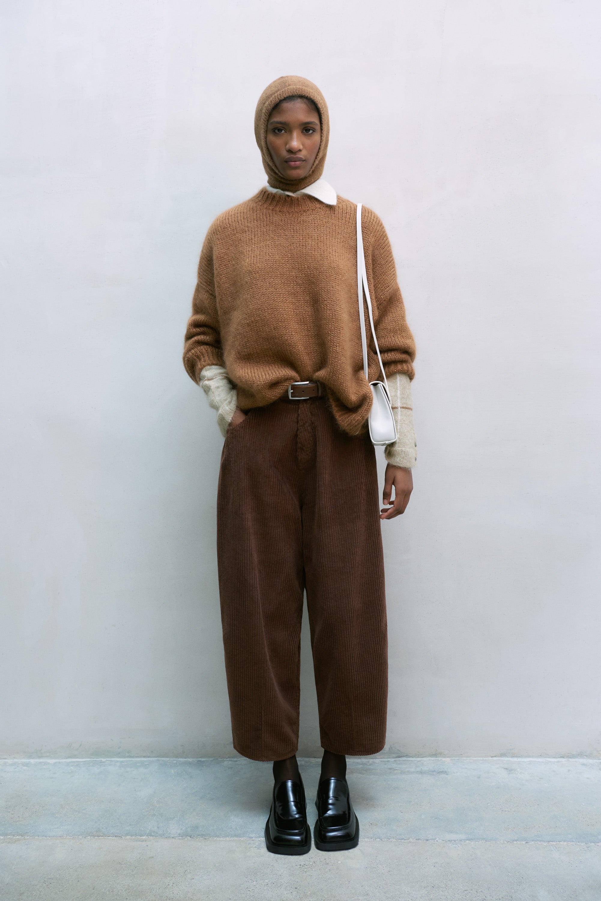 Cordera Corduroy Baggy Pants / Pardo